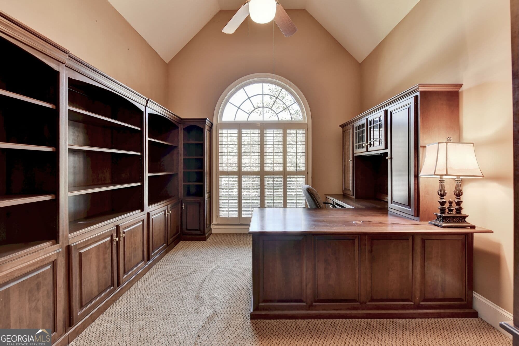 5 bedroom, 4.5 bathroom, 5,258 sq ft single family residence for sale at 4081 Blue Iris Hollow, Peachtree Corners, GA 30092 — photo 9