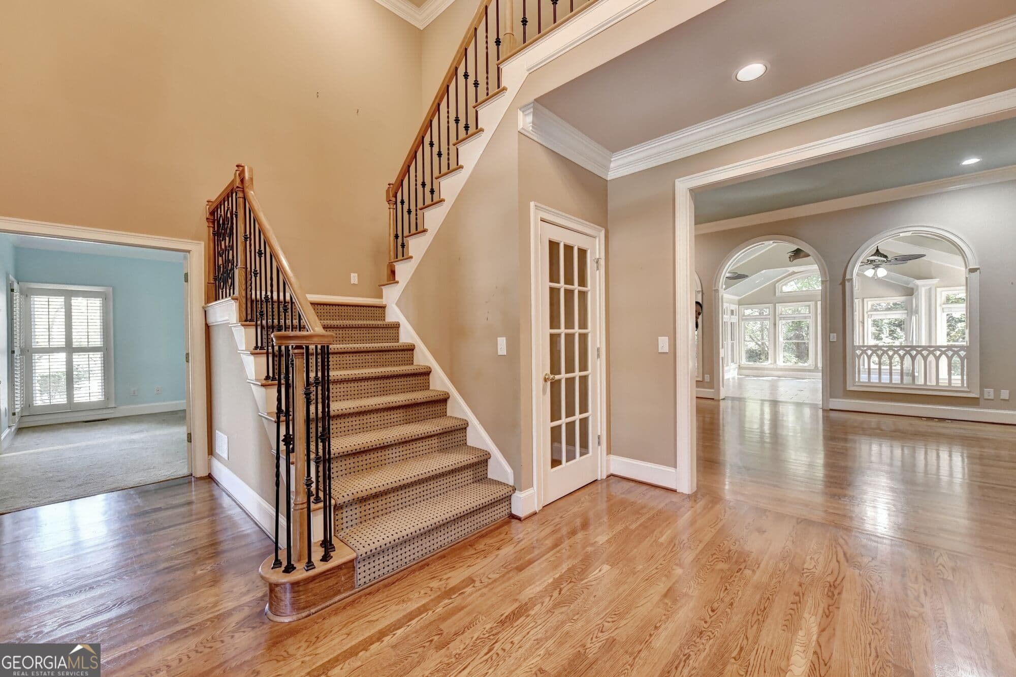 5 bedroom, 4.5 bathroom, 5,258 sq ft single family residence for sale at 4081 Blue Iris Hollow, Peachtree Corners, GA 30092 — photo 8