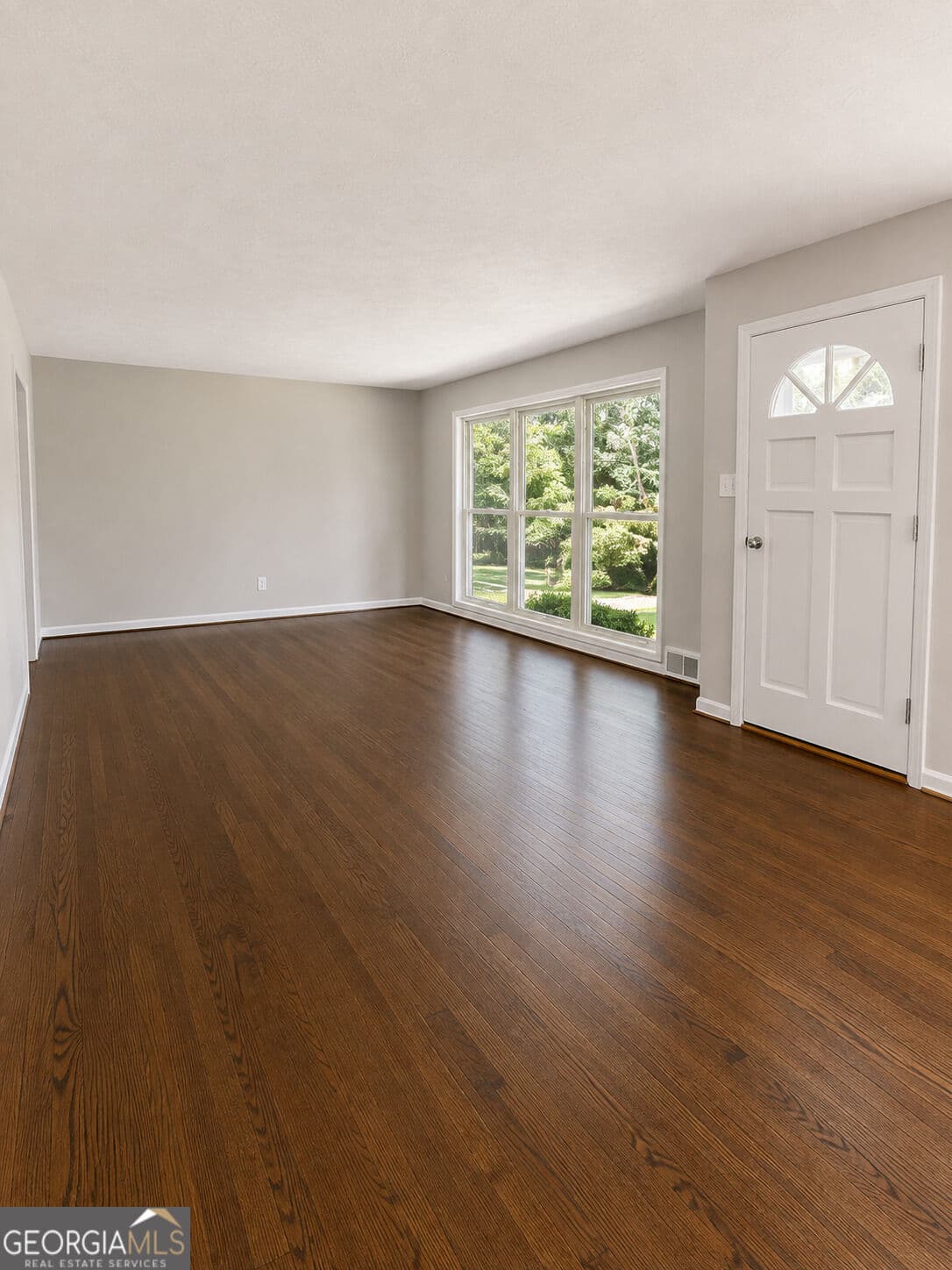 3 bedroom, 2.5 bathroom, 1,628 sq ft single family residence for rent at 3148 Roberts Road, Duluth, GA 30096 for $2,400 a month — photo 5
