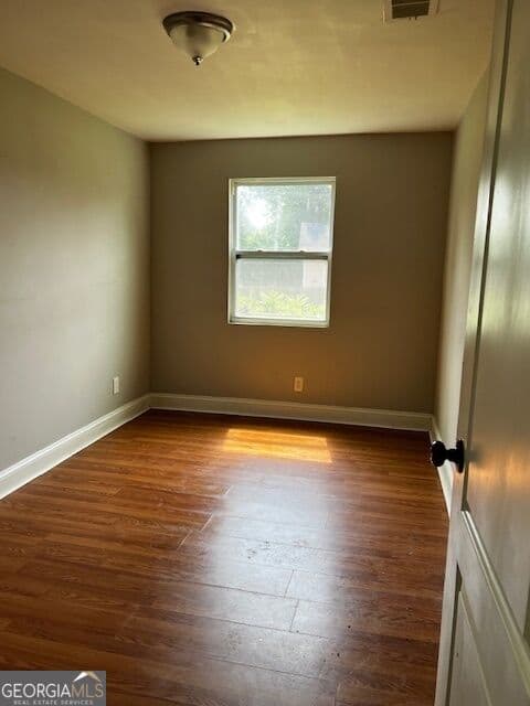 3 bedroom, 1 bathroom, 1,279 sq ft single family residence for sale at 2033 Third Avenue, Macon, GA 31204 — photo 6