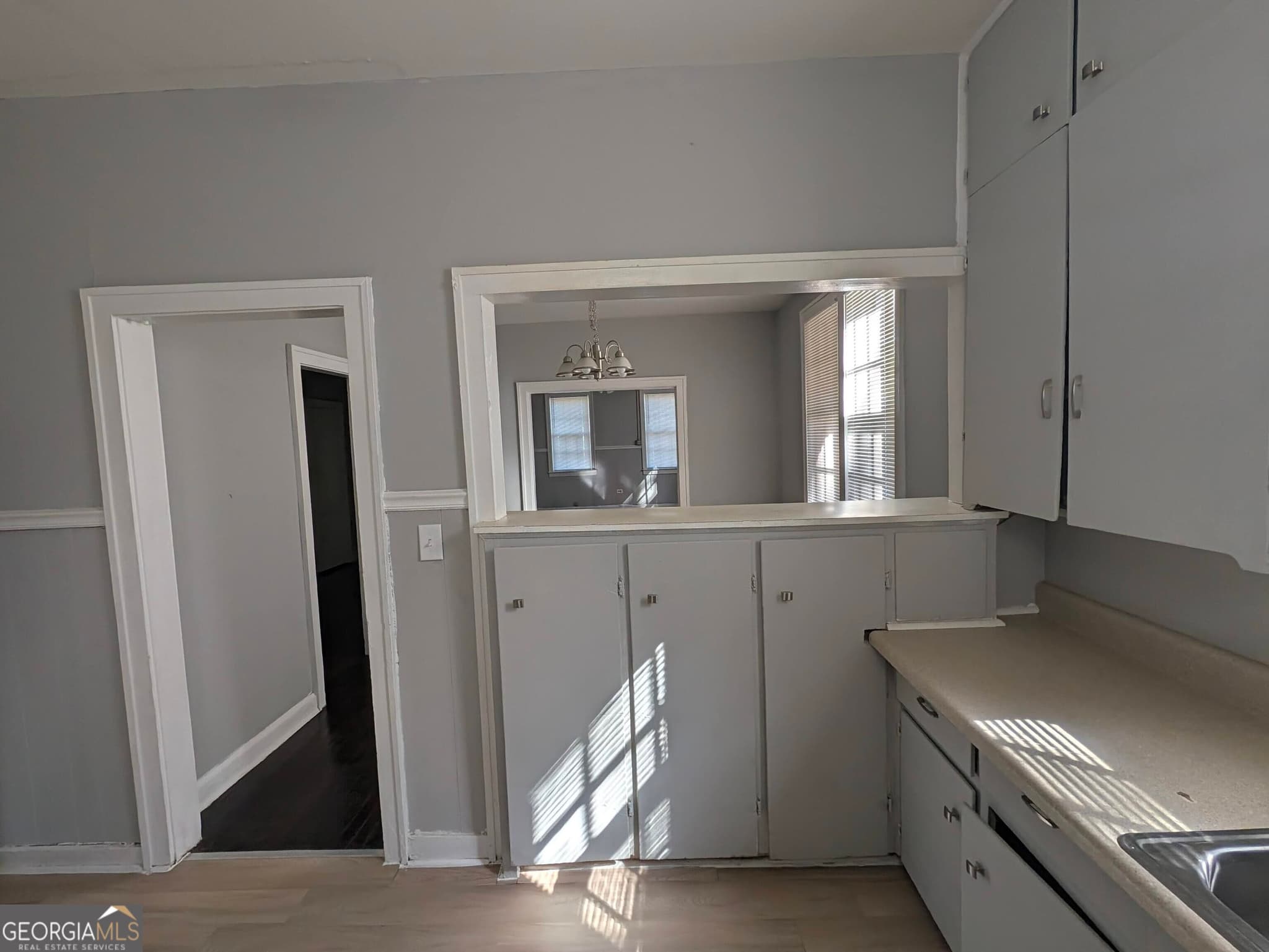 2 bedroom, 1 bathroom, 1,144 sq ft single family residence for sale at 509 N Harding Street, Albany, GA 31701 — photo 6