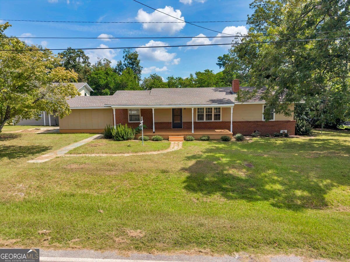 5 bedroom, 5 bathroom, 4,812 sq ft single family residence for sale at 1102 N 3rd Street, Cordele, GA 31015 — photo 2