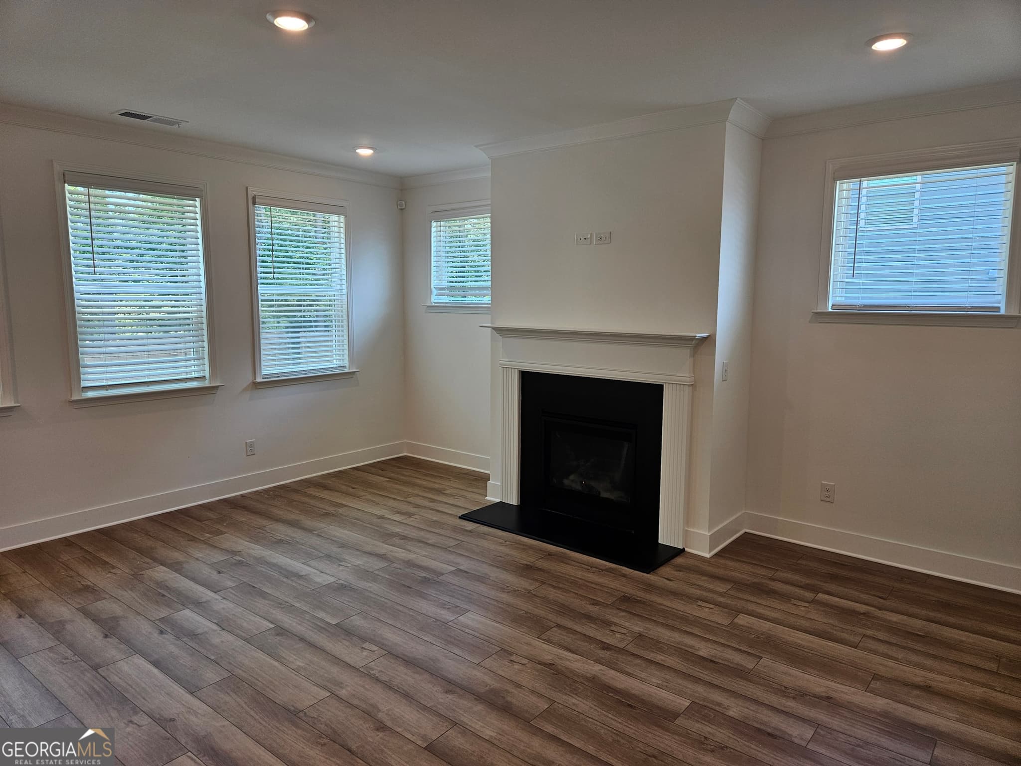 4 bedroom, 3 bathroom, 3,032 sq ft single family residence for rent at 97 Andalusa Court, Dallas, GA 30132 for $2,879 a month — photo 10