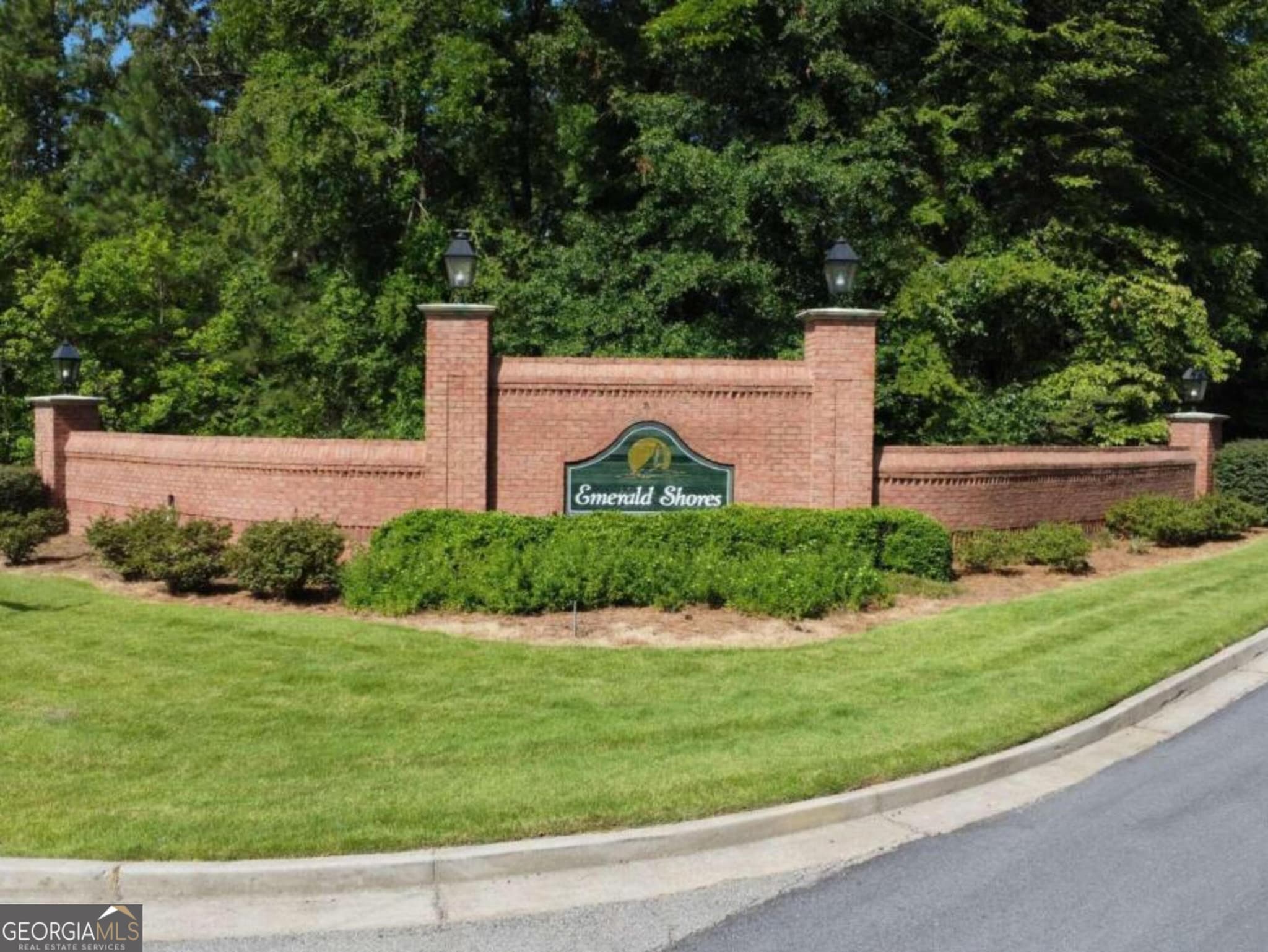1041 Emerald Shores Drive, White Plains, GA 30678 — most recent listing photo