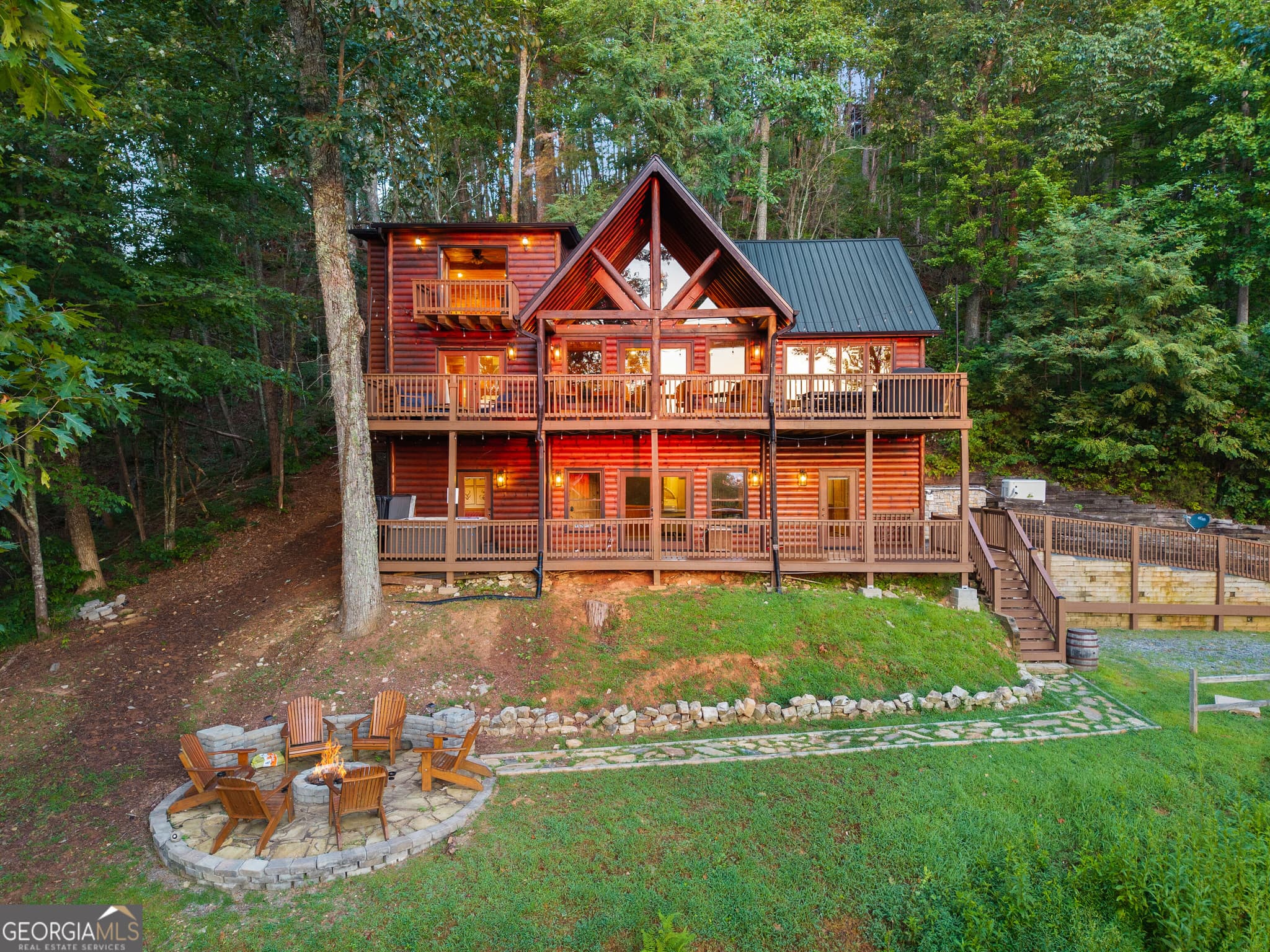 4 bedroom, 3.5 bathroom, 2,665 sq ft cabin,single family residence for sale at 144 Point Of View Road, Blue Ridge, GA 30513 — photo 1 of 68