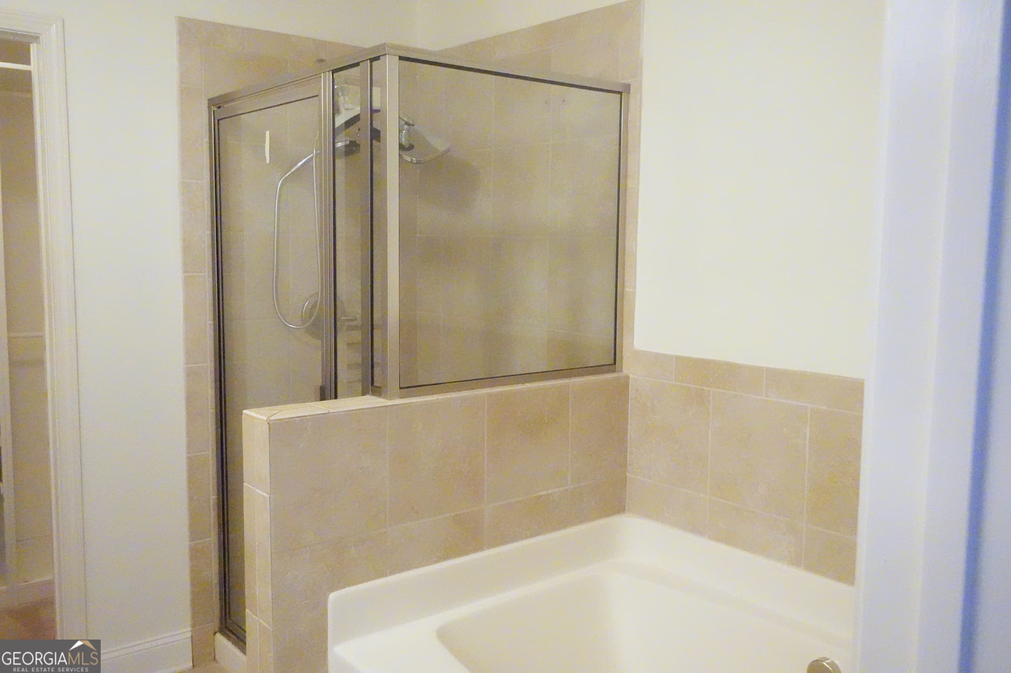 3 bedroom, 2.5 bathroom, 1,776 sq ft townhouse for rent at 726 Garbrooke Drive, Lawrenceville, GA 30046 for $2,200 a month — photo 6