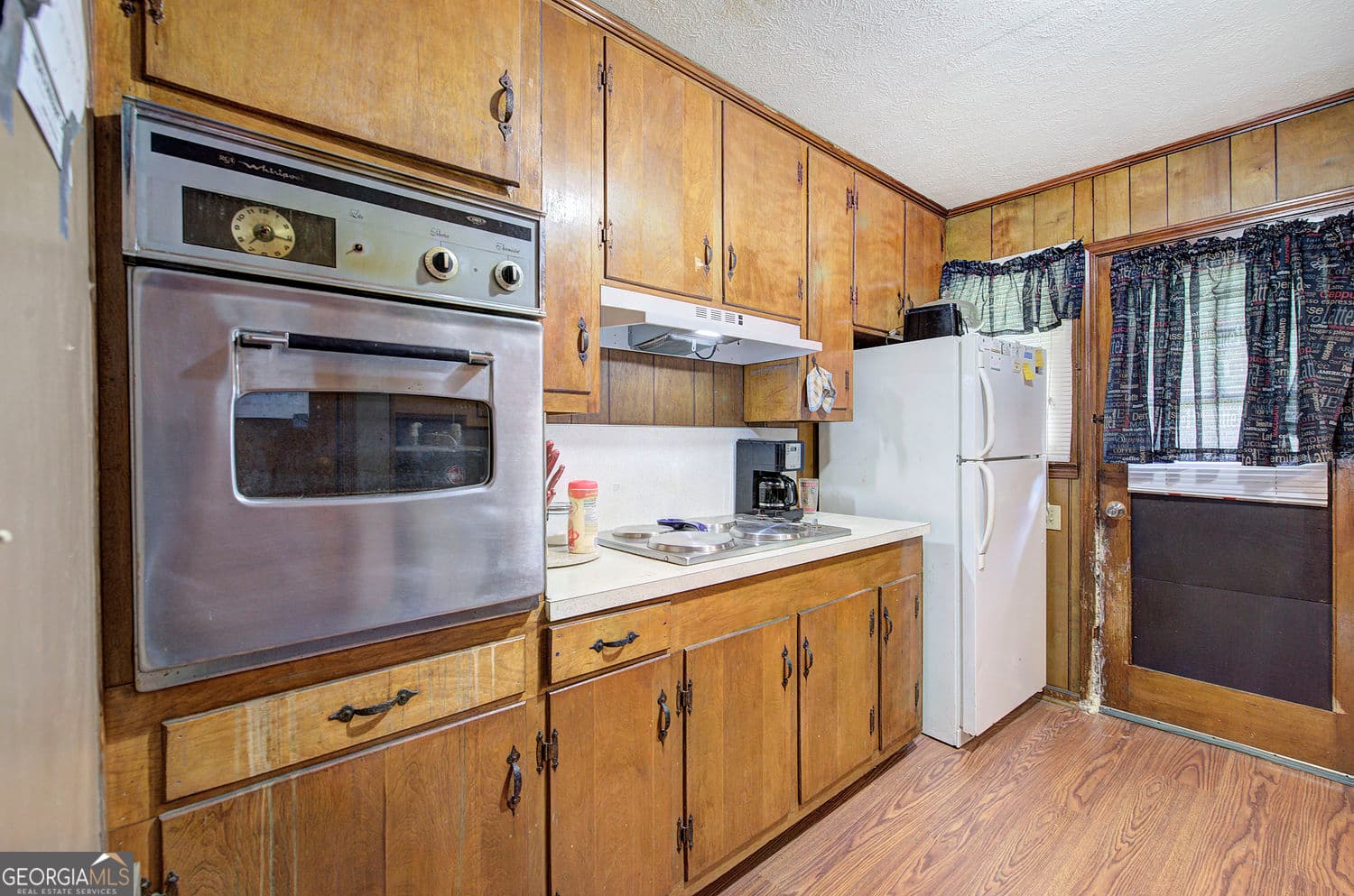 2 bedroom, 2 bathroom, 1,495 sq ft single family residence for sale at 105 Meadow Lane, Cartersville, GA 30120 — photo 4