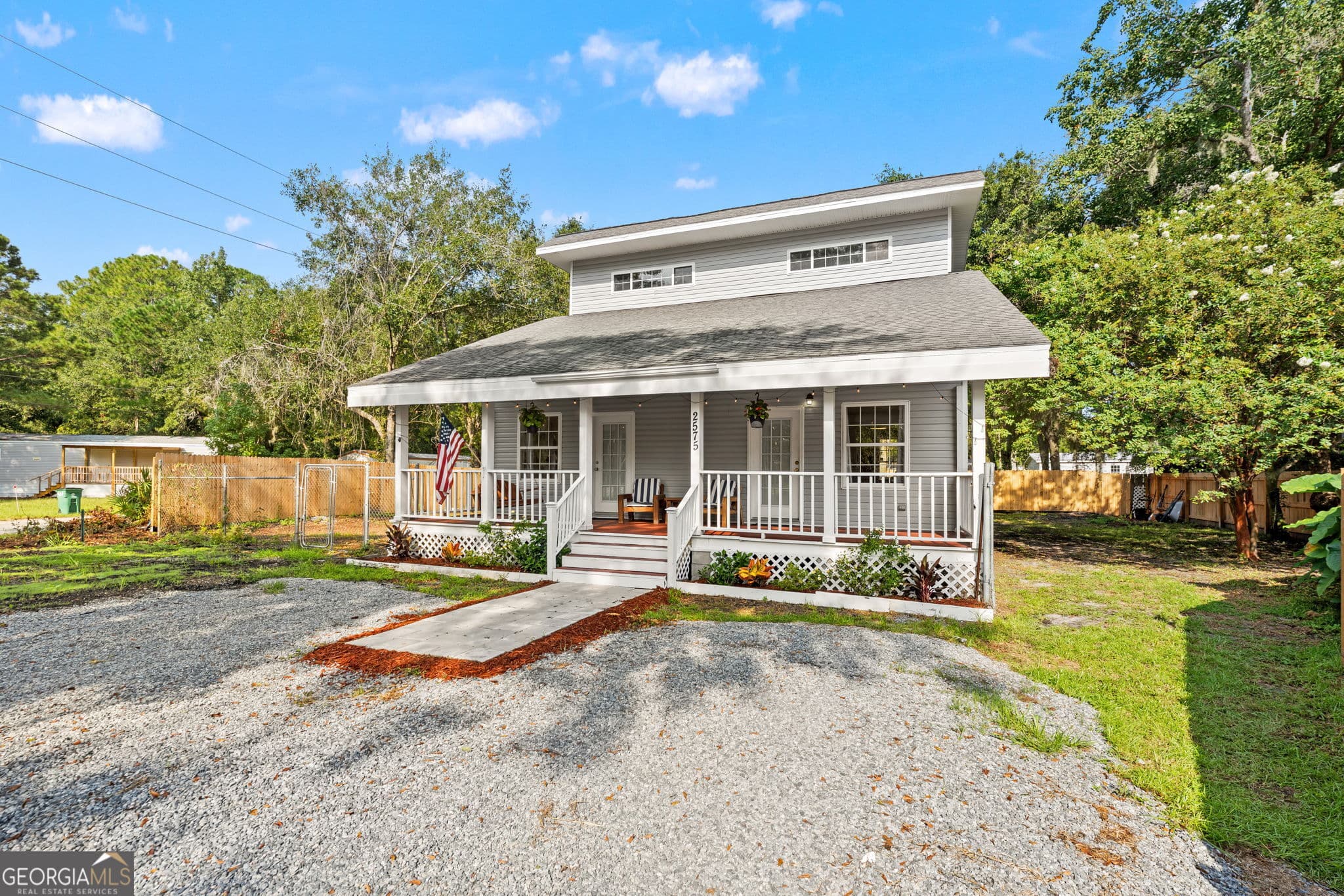3 bedroom, 2 bathroom, 1,856 sq ft single family residence for sale at 2575 Douglas Drive, St. Marys, GA 31558 — photo 3