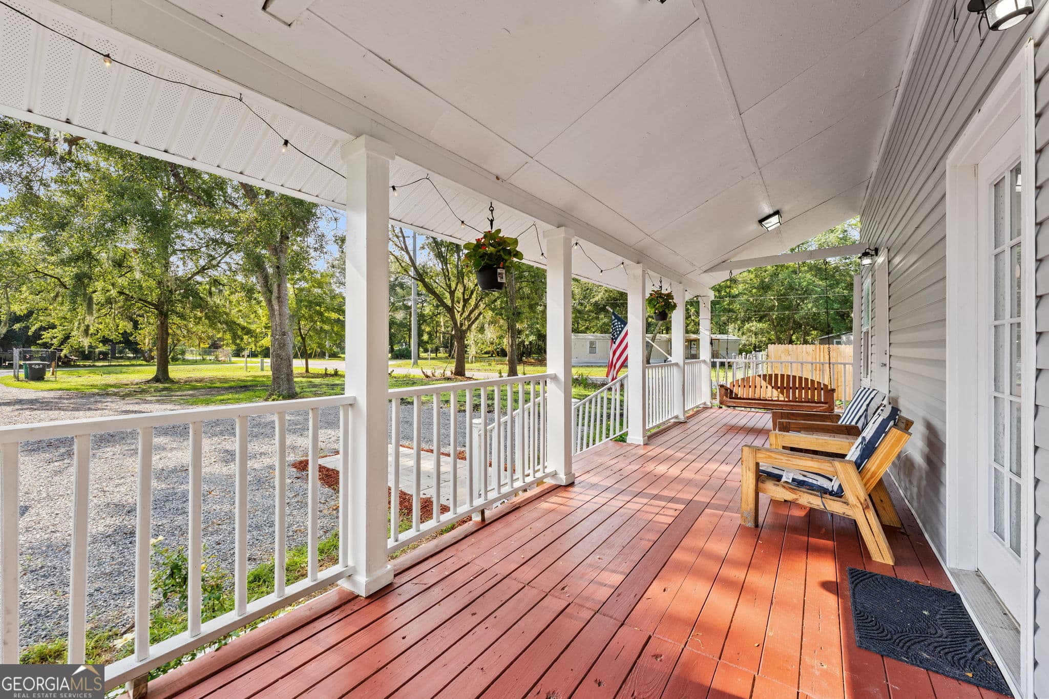 3 bedroom, 2 bathroom, 1,856 sq ft single family residence for sale at 2575 Douglas Drive, St. Marys, GA 31558 — photo 5