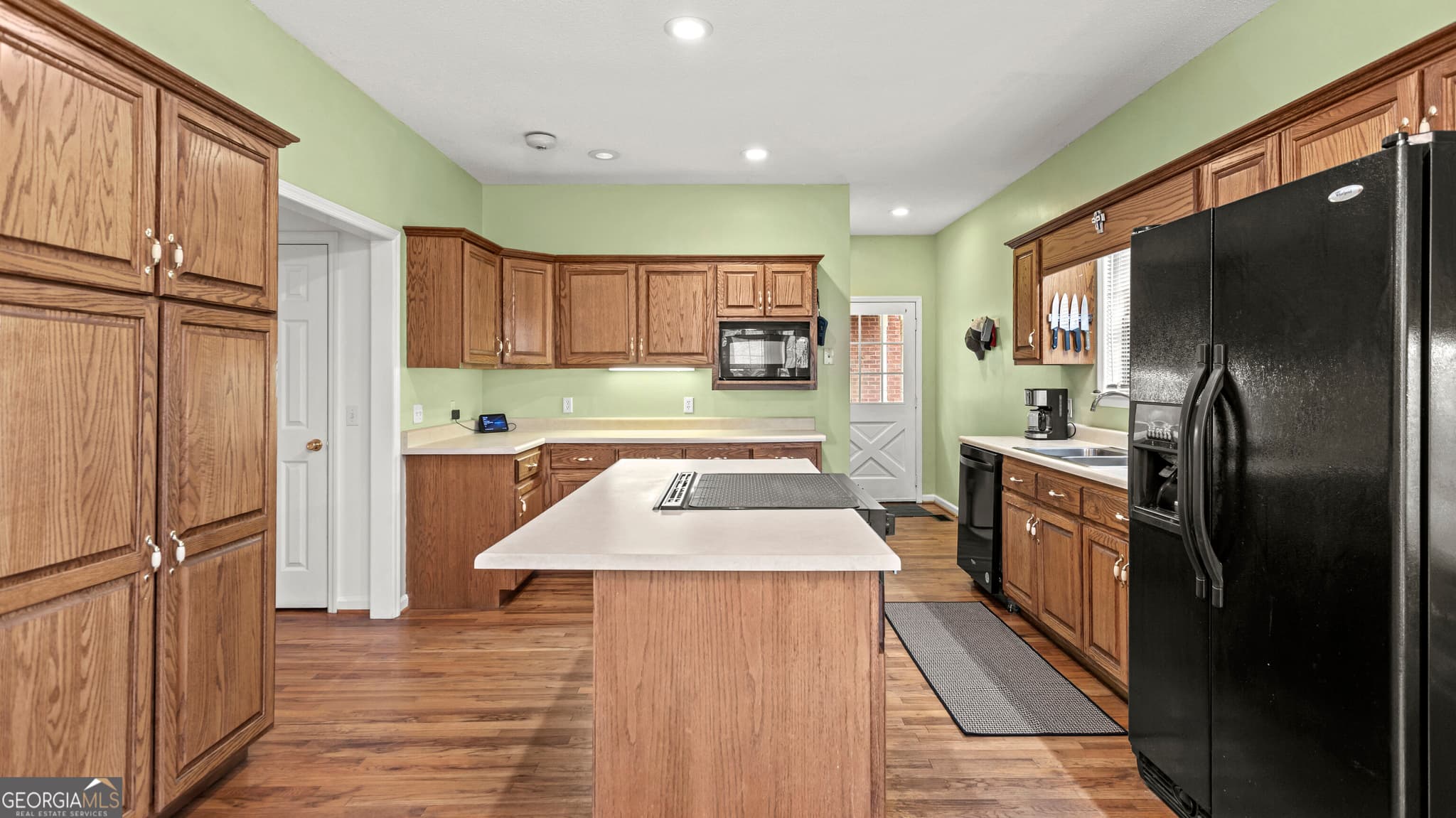 4 bedroom, 3 bathroom, 2,335 sq ft single family residence for sale at 5283 Old River Road, Statesboro, GA 30461 — photo 9