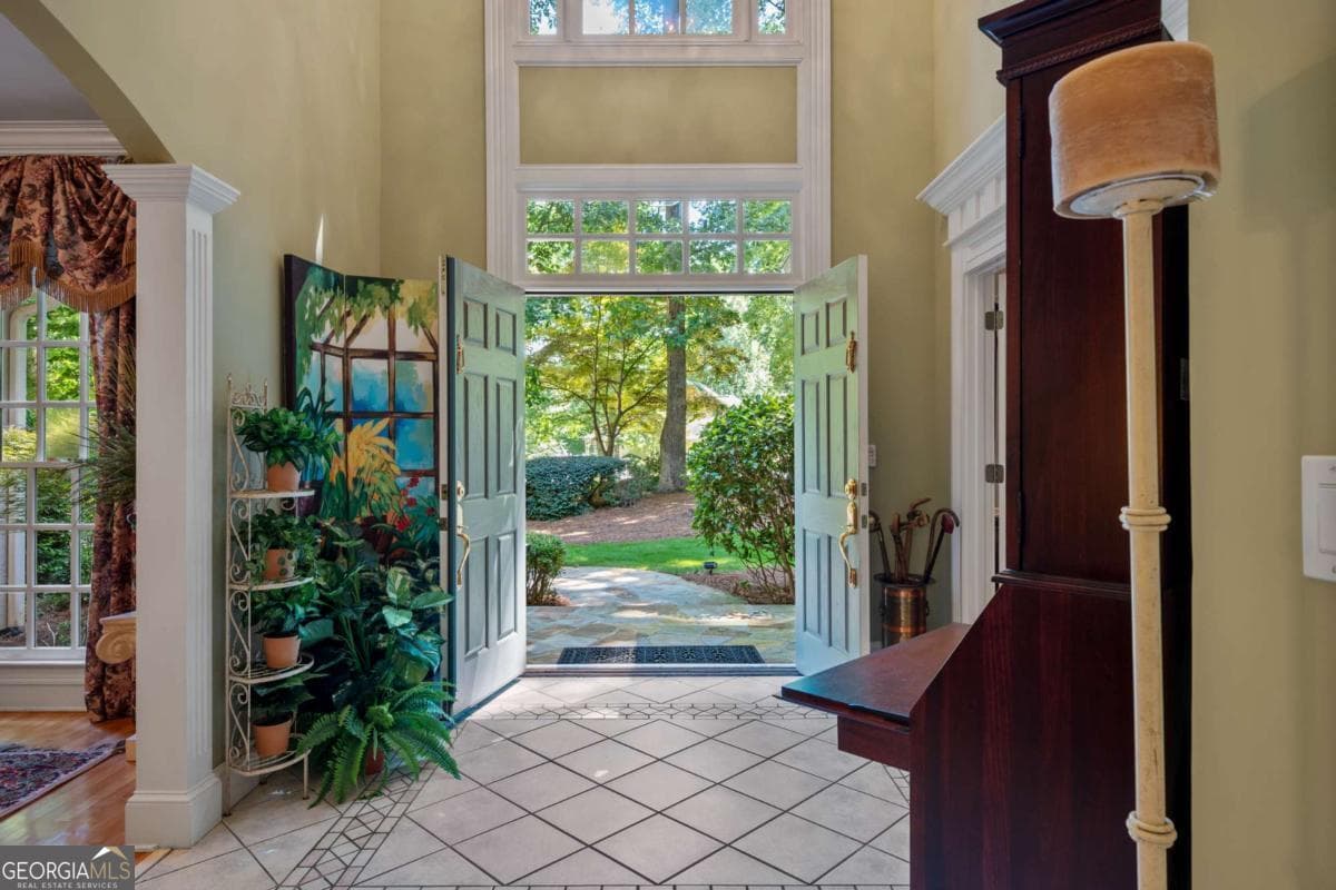 5 bedroom, 3.5 bathroom, 4,965 sq ft single family residence for sale at 2230 Fleurie Lane, Braselton, GA 30517 — photo 7