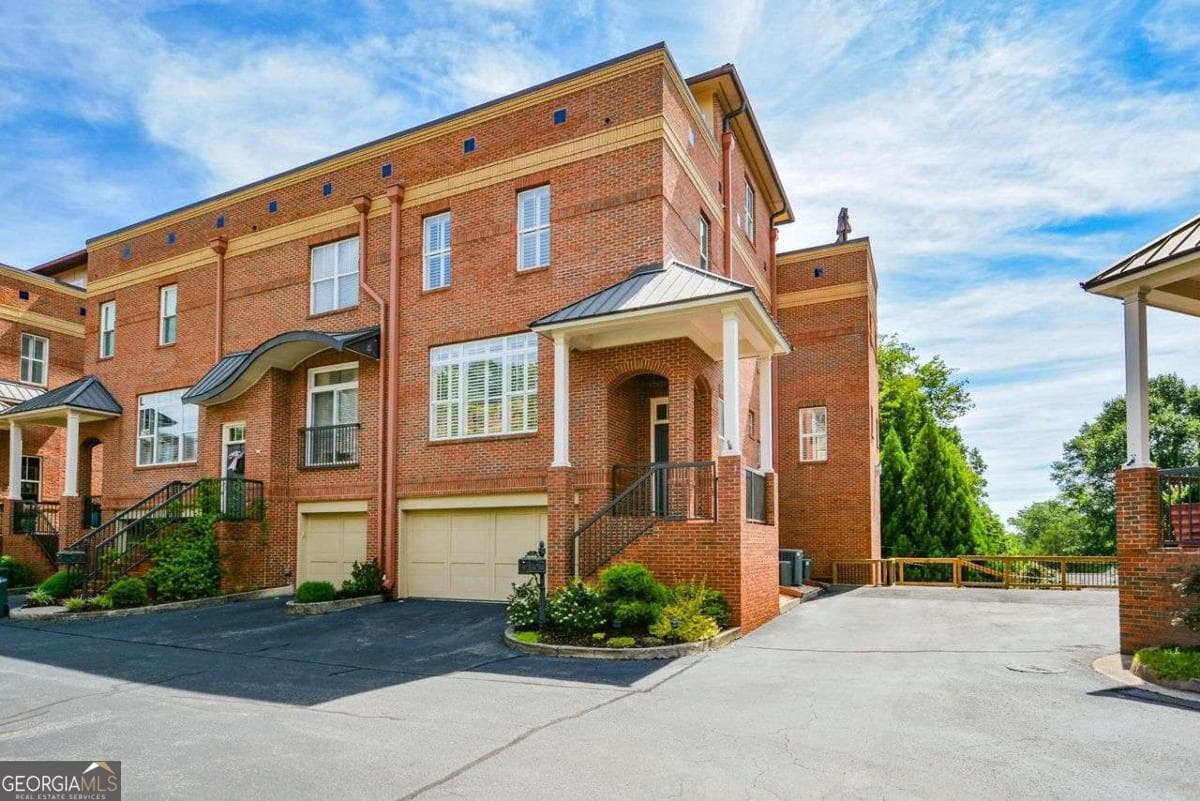 5 bedroom, 4.5 bathroom, 4,617 sq ft townhouse for sale at 40 Emerson Hill Square, Marietta, GA 30060 — photo 7