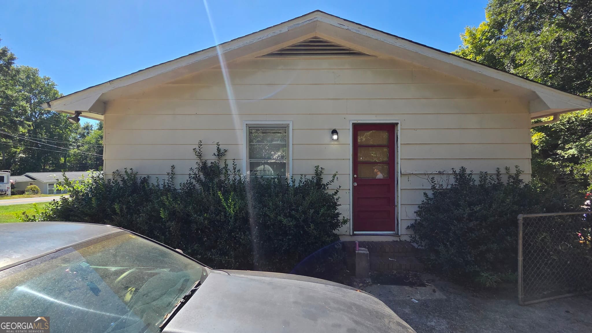 3 bedroom, 2 bathroom, 1,286 sq ft single family residence for sale at 30 Hillcrest Drive, Hartwell, GA 30643 — photo 6