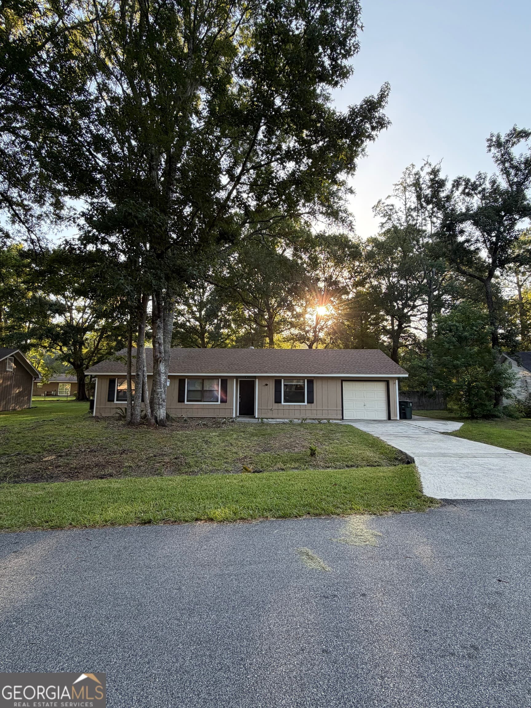 3 bedroom, 2 bathroom, 1,228 sq ft single family residence for rent at 107 Pineneedle Court, Kingsland, GA 31548 for $1,600 a month — photo 1 of 1
