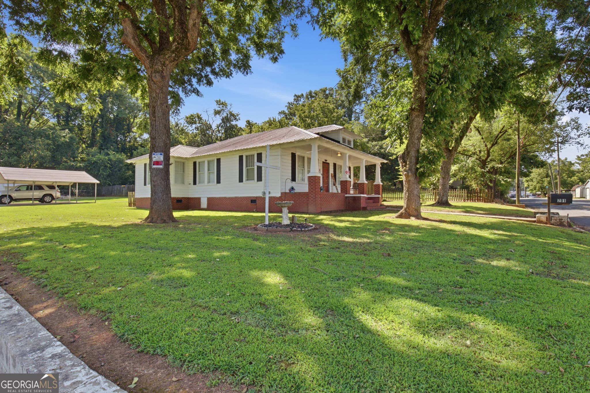 2 bedroom, 1 bathroom, 1,247 sq ft single family residence for sale at 791 Park Avenue, Lindale, GA 30147 — photo 5