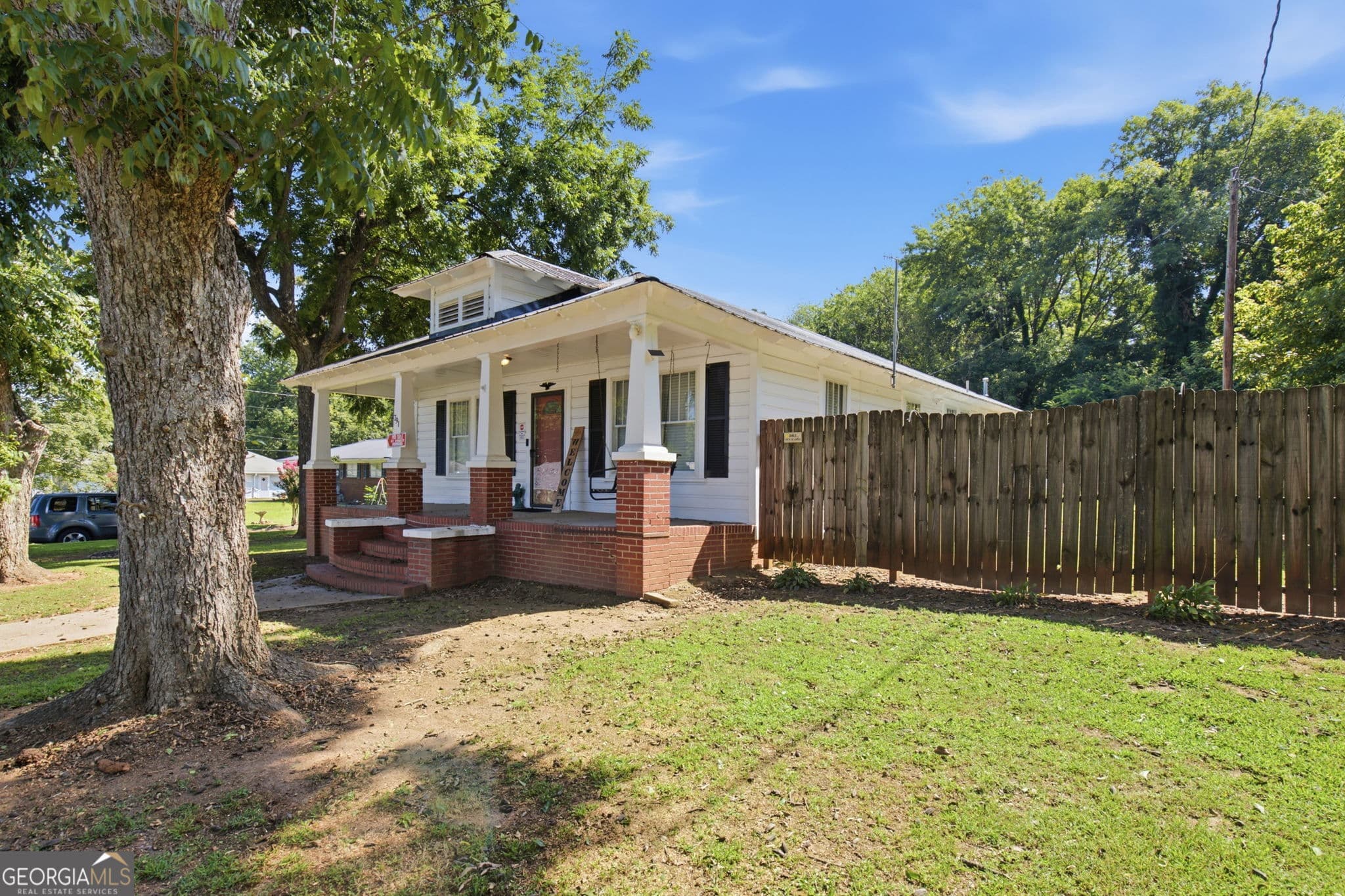 2 bedroom, 1 bathroom, 1,247 sq ft single family residence for sale at 791 Park Avenue, Lindale, GA 30147 — photo 4