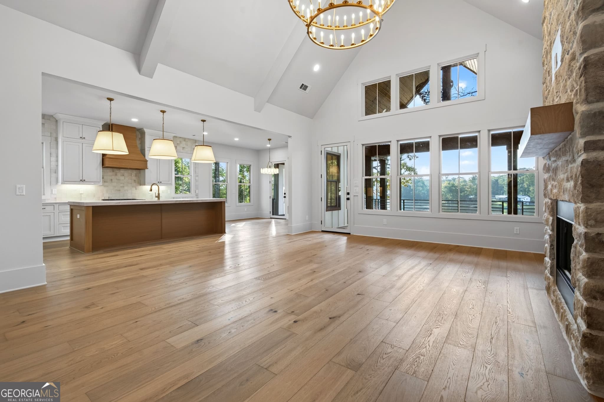 5 bedroom, 5.5 bathroom, 4,085 sq ft single family residence for sale at 215 Falls Lane, Milledgeville, GA 31061 — photo 9