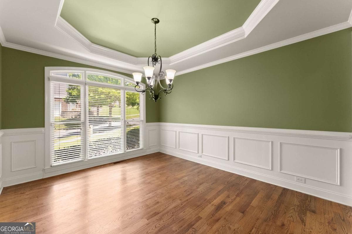 6 bedroom, 5 bathroom single family residence for sale at 7321 Lazy Hammock Way, Flowery Branch, GA 30542 — photo 5