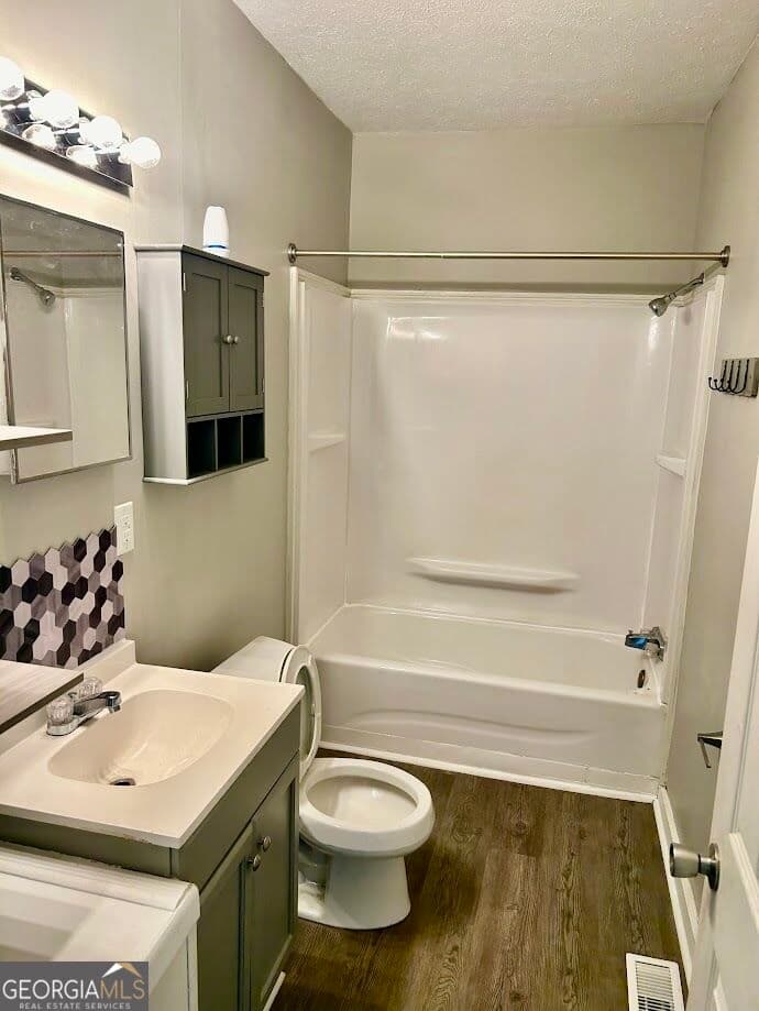 2 bedroom, 1 bathroom, 910 sq ft duplex for rent at 108 Lata Terrace D, Milledgeville, GA 31061 for $995 a month — photo 5