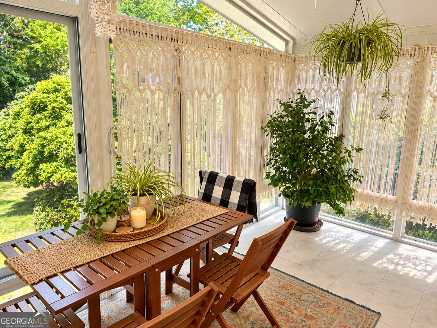4 bedroom, 3.5 bathroom, 3,420 sq ft single family residence for sale at 314 Savannah Place, Loganville, GA 30052 — photo 9