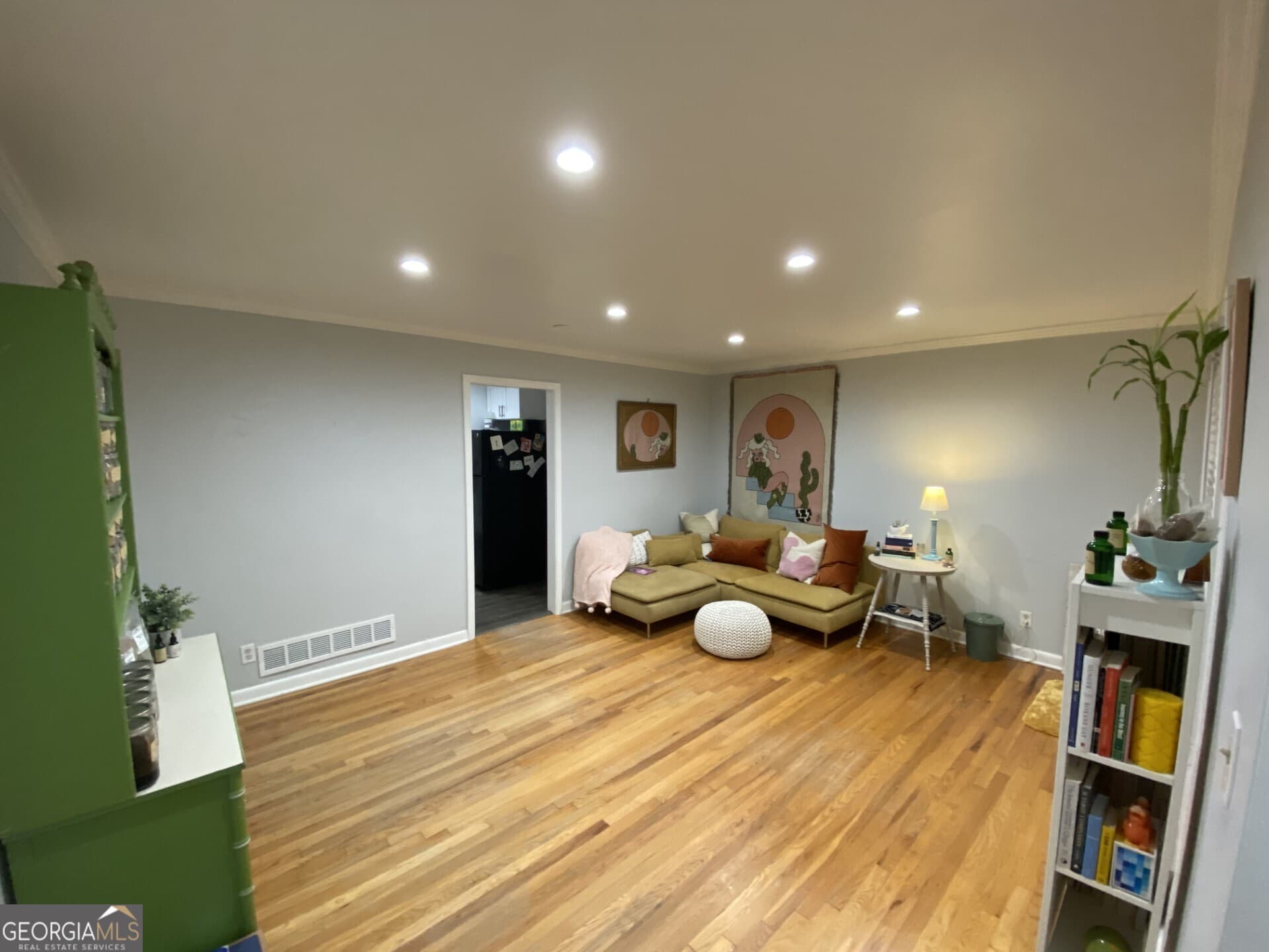 2 bedroom, 1 bathroom, 1,400 sq ft duplex for rent at 825 Marstevan Drive, Atlanta, GA 30306 for $2,325 a month — photo 6