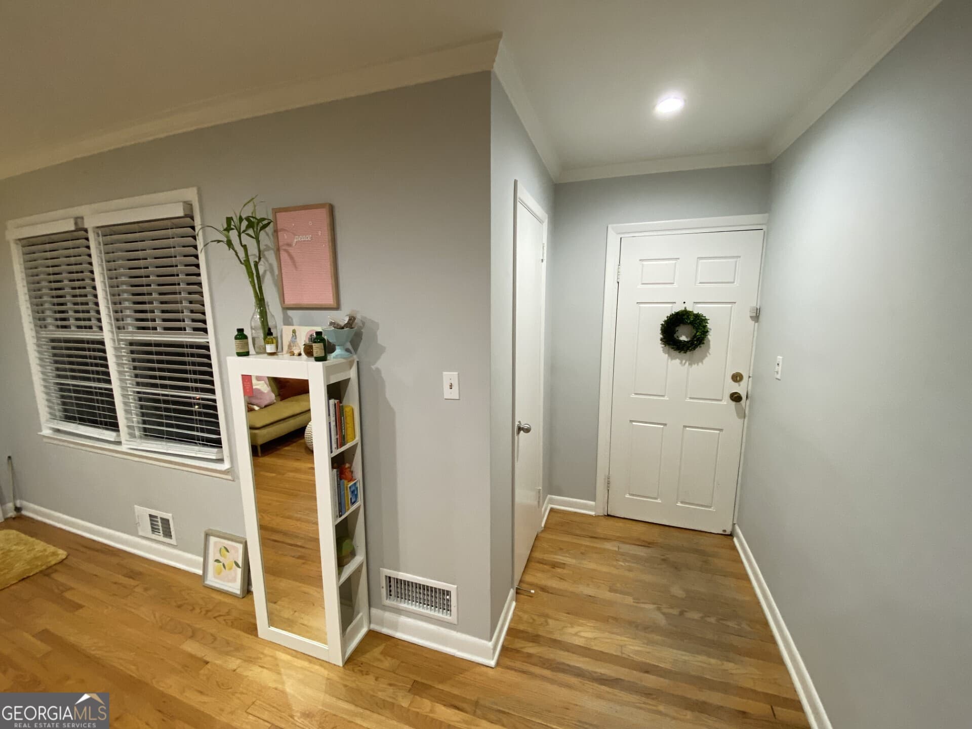 2 bedroom, 1 bathroom, 1,400 sq ft duplex for rent at 825 Marstevan Drive, Atlanta, GA 30306 for $2,325 a month — photo 8