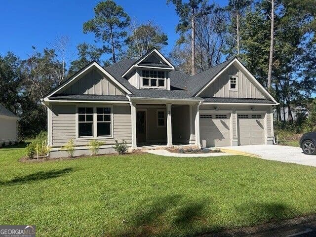 3 bedroom, 2.5 bathroom, 2,382 sq ft single family residence for sale at 98 Eagle Crest Drive, Waverly, GA 31565 — photo 1 of 24