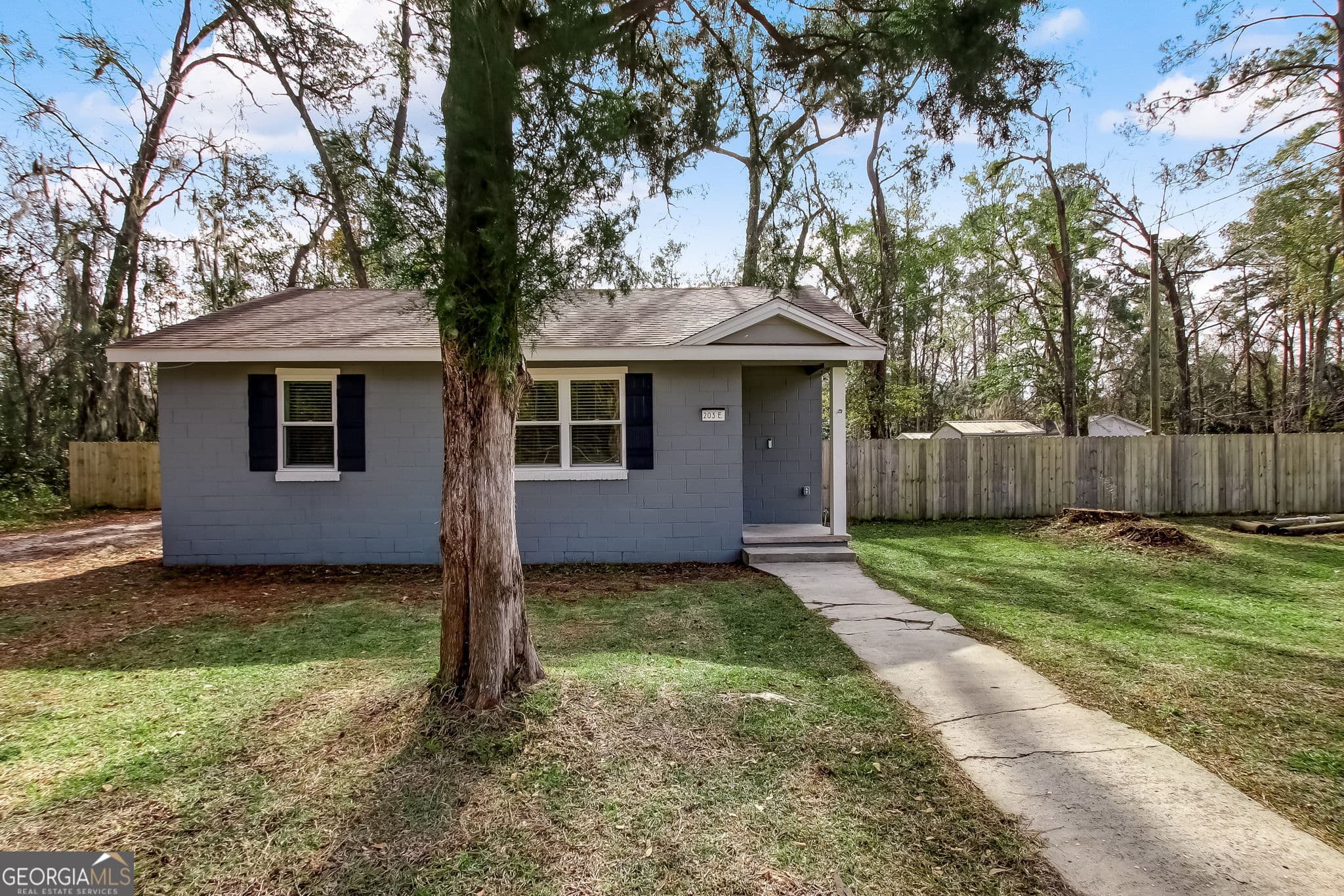 203 E 10th Street, Woodbine, GA 31569 — most recent listing photo