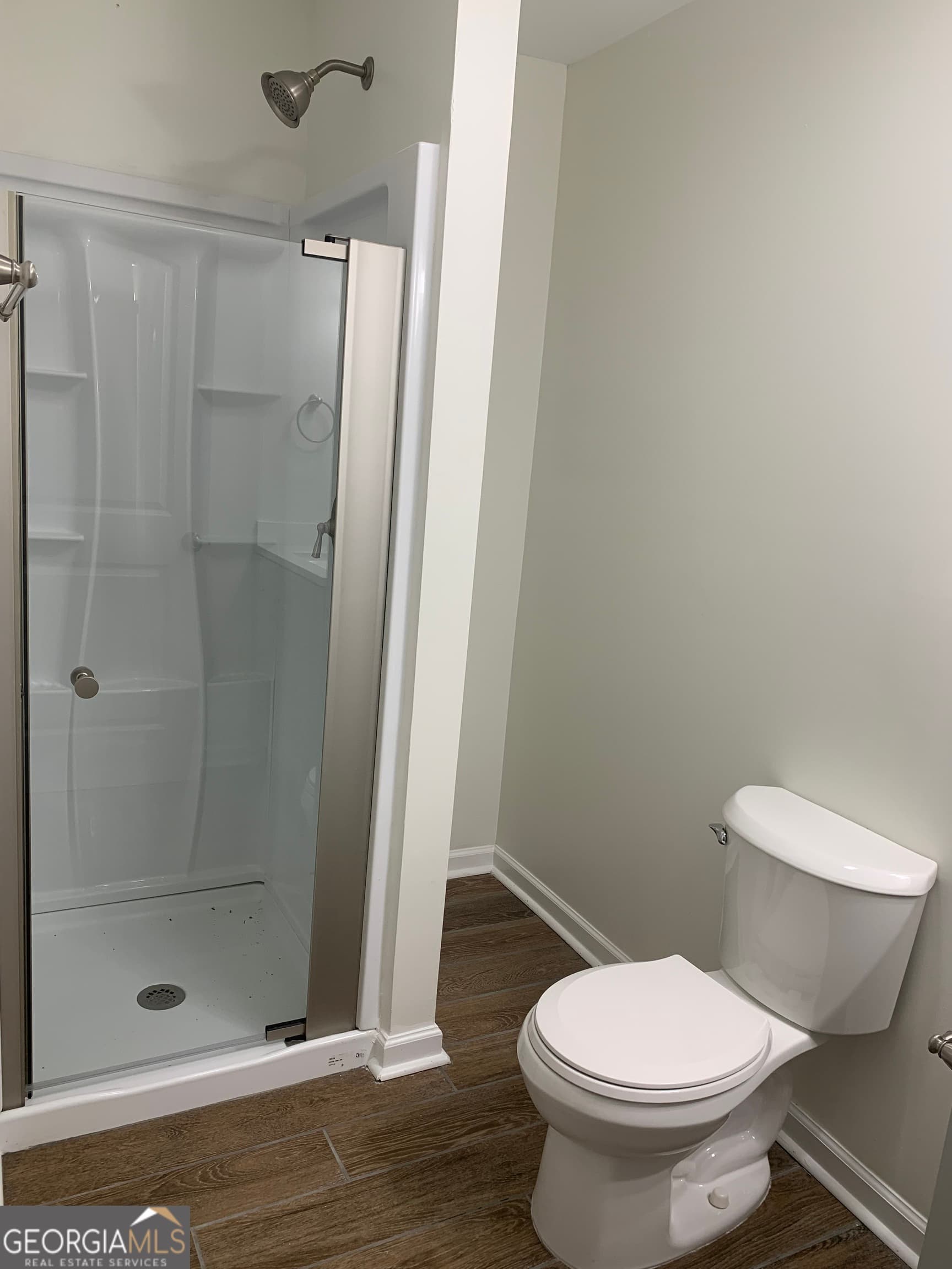 3 bedroom, 2 bathroom, 984 sq ft single family residence for sale at 675 N Main Street, Baxley, GA 31513 — photo 9