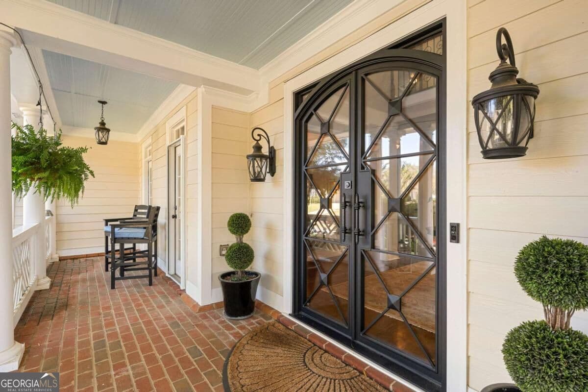 6 bedroom, 6 bathroom, 6,234 sq ft single family residence for sale at 2057 Fairhill Lane, Marietta, GA 30064 — photo 5