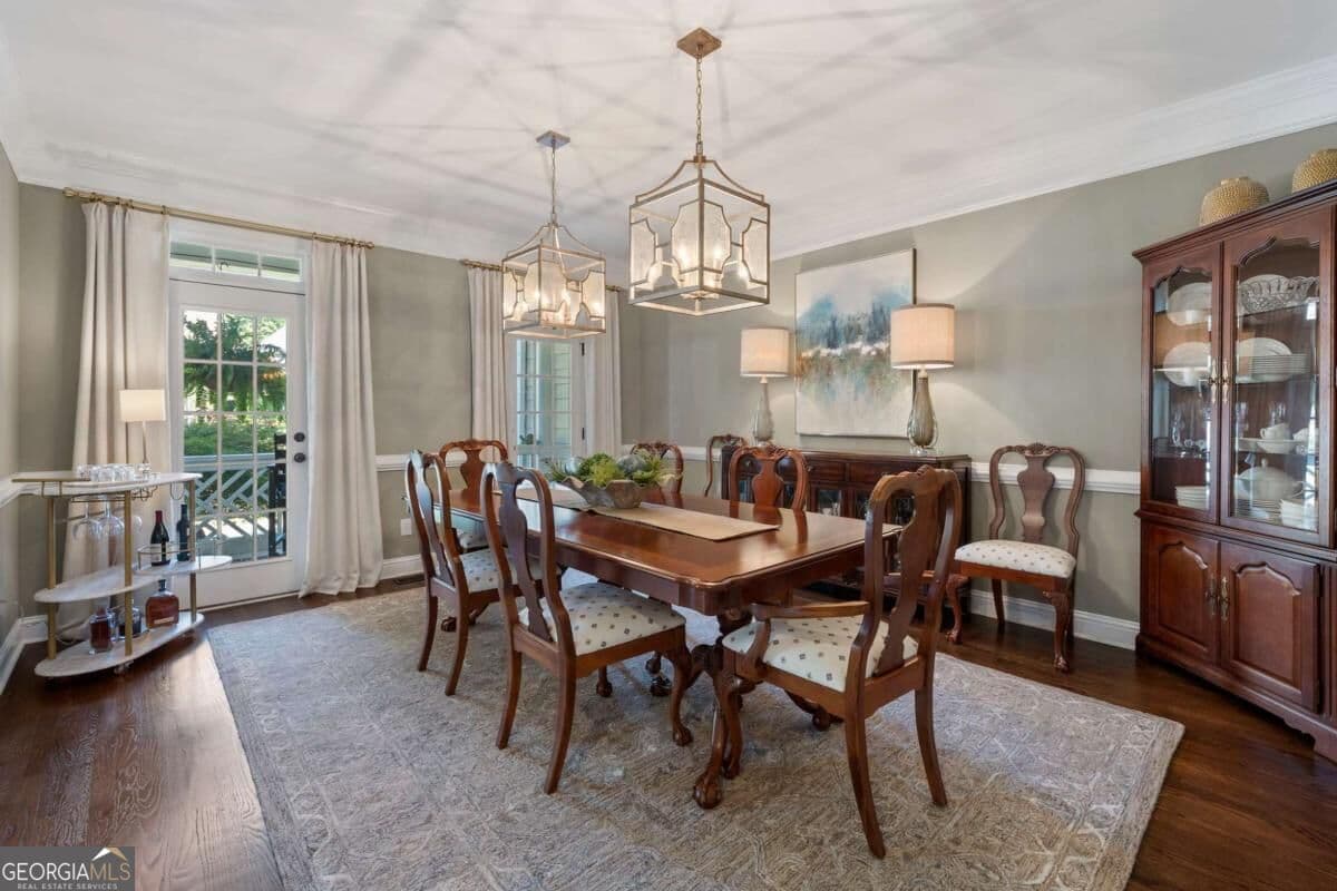6 bedroom, 6 bathroom, 6,234 sq ft single family residence for sale at 2057 Fairhill Lane, Marietta, GA 30064 — photo 8