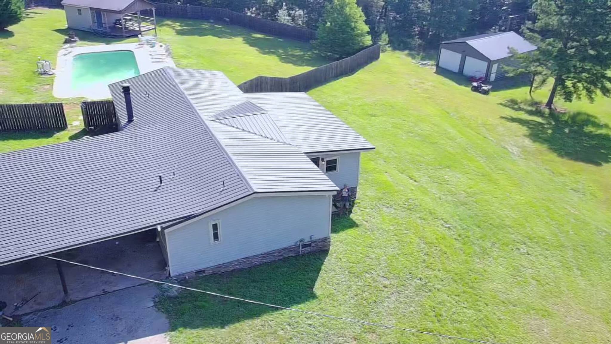 3 bedroom, 2 bathroom, 1,440 sq ft manufactured home,single family residence for sale at 1812 Pickard Road, Thomaston, GA 30286 — photo 7