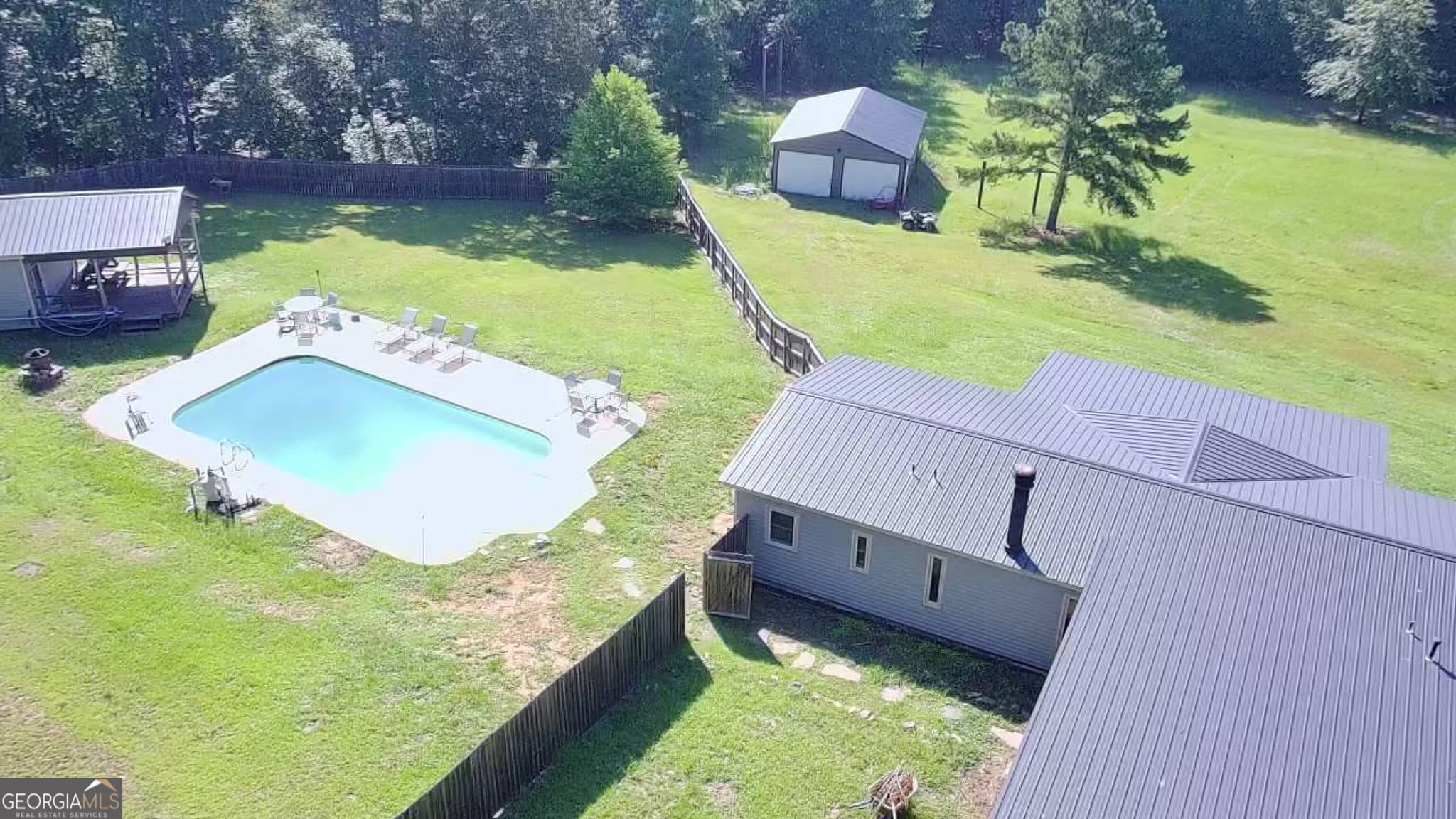 3 bedroom, 2 bathroom, 1,440 sq ft manufactured home,single family residence for sale at 1812 Pickard Road, Thomaston, GA 30286 — photo 8