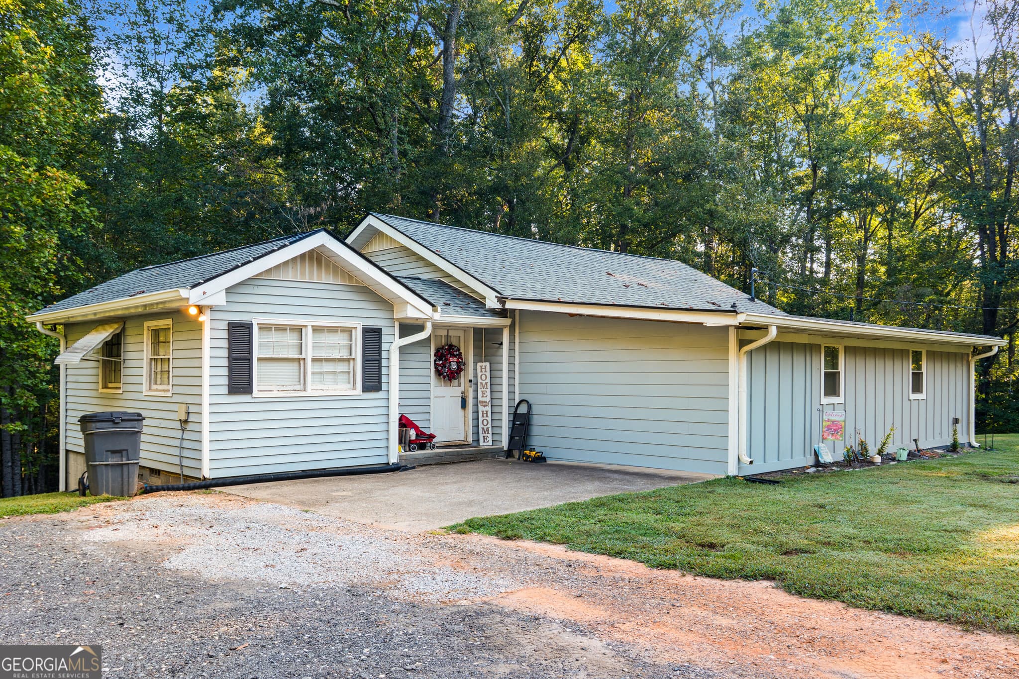 2 bedroom, 1 bathroom, 1,487 sq ft single family residence for sale at 711 Pine Shadows Drive, Dallas, GA 30157 — photo 3