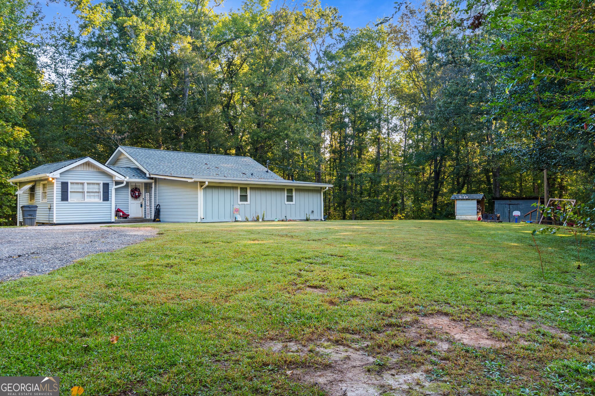 2 bedroom, 1 bathroom, 1,487 sq ft single family residence for sale at 711 Pine Shadows Drive, Dallas, GA 30157 — photo 4
