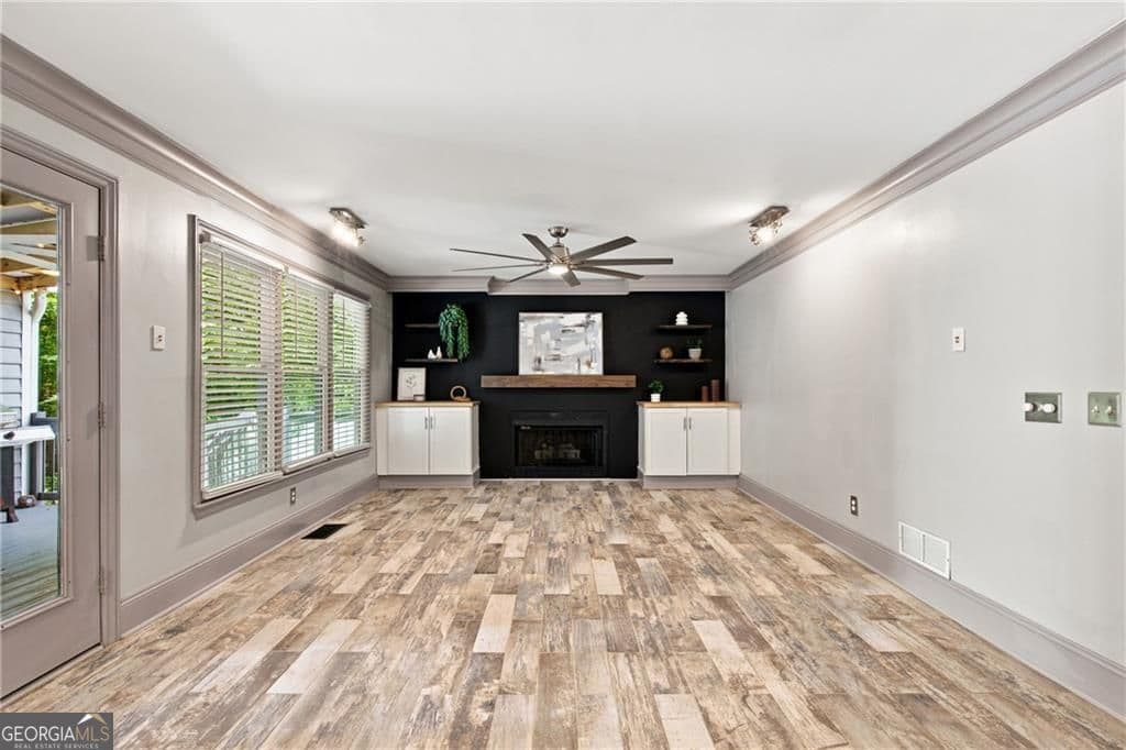 4 bedroom, 3.5 bathroom, 3,446 sq ft single family residence for rent at 2069 Ursuline Way, Acworth, GA 30101 for $3,600 a month — photo 7