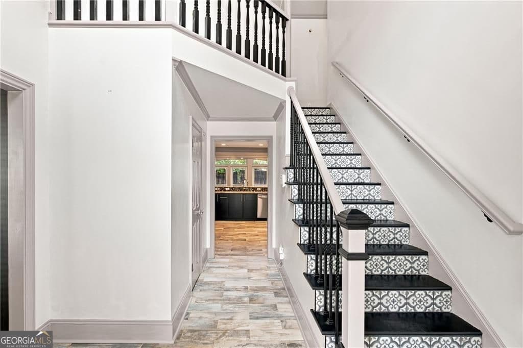4 bedroom, 3.5 bathroom, 3,446 sq ft single family residence for rent at 2069 Ursuline Way, Acworth, GA 30101 for $3,600 a month — photo 5