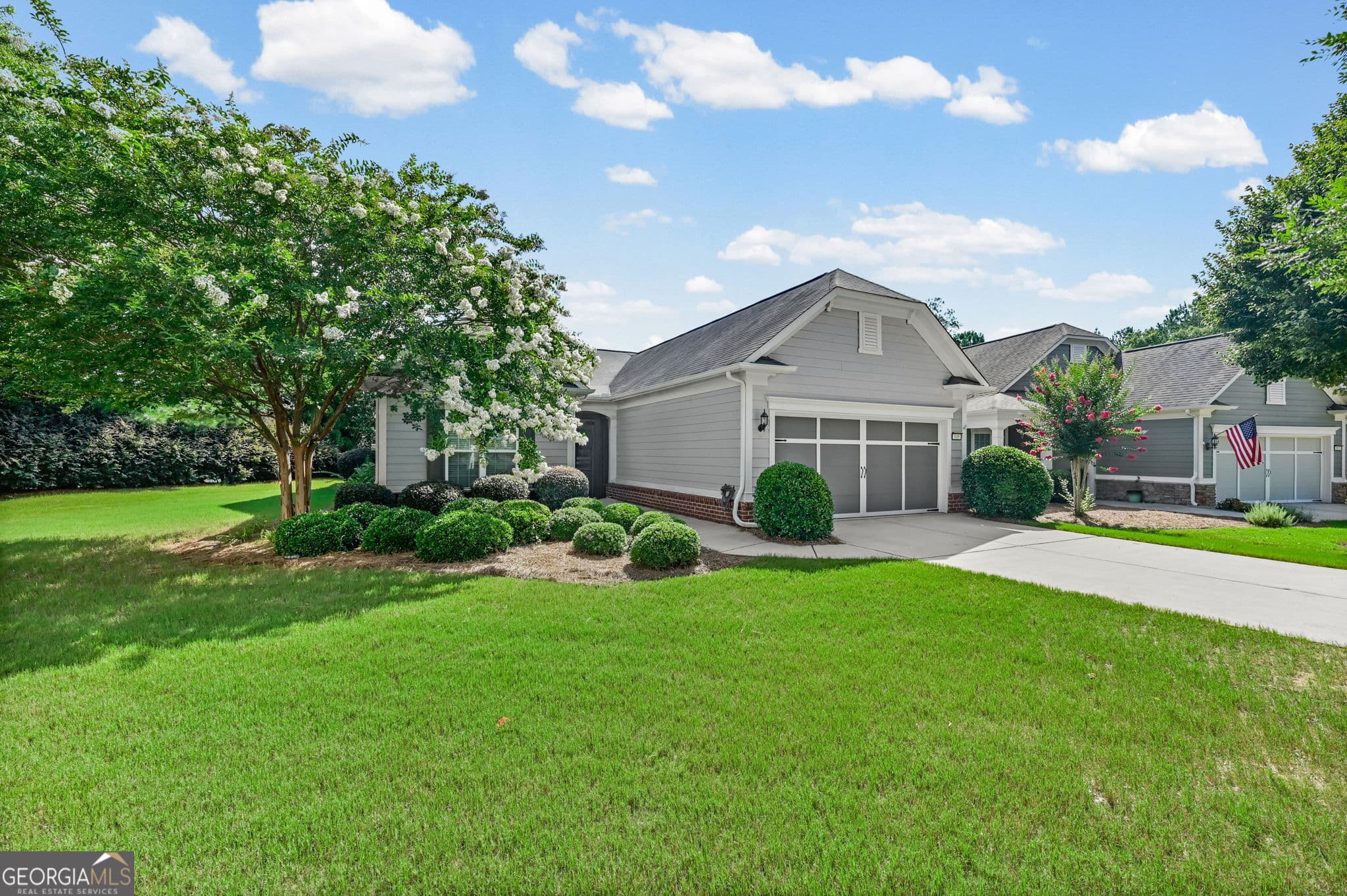 2 bedroom, 2 bathroom, 1,874 sq ft single family residence for sale at 105 Champions Court, Griffin, GA 30223 — photo 3
