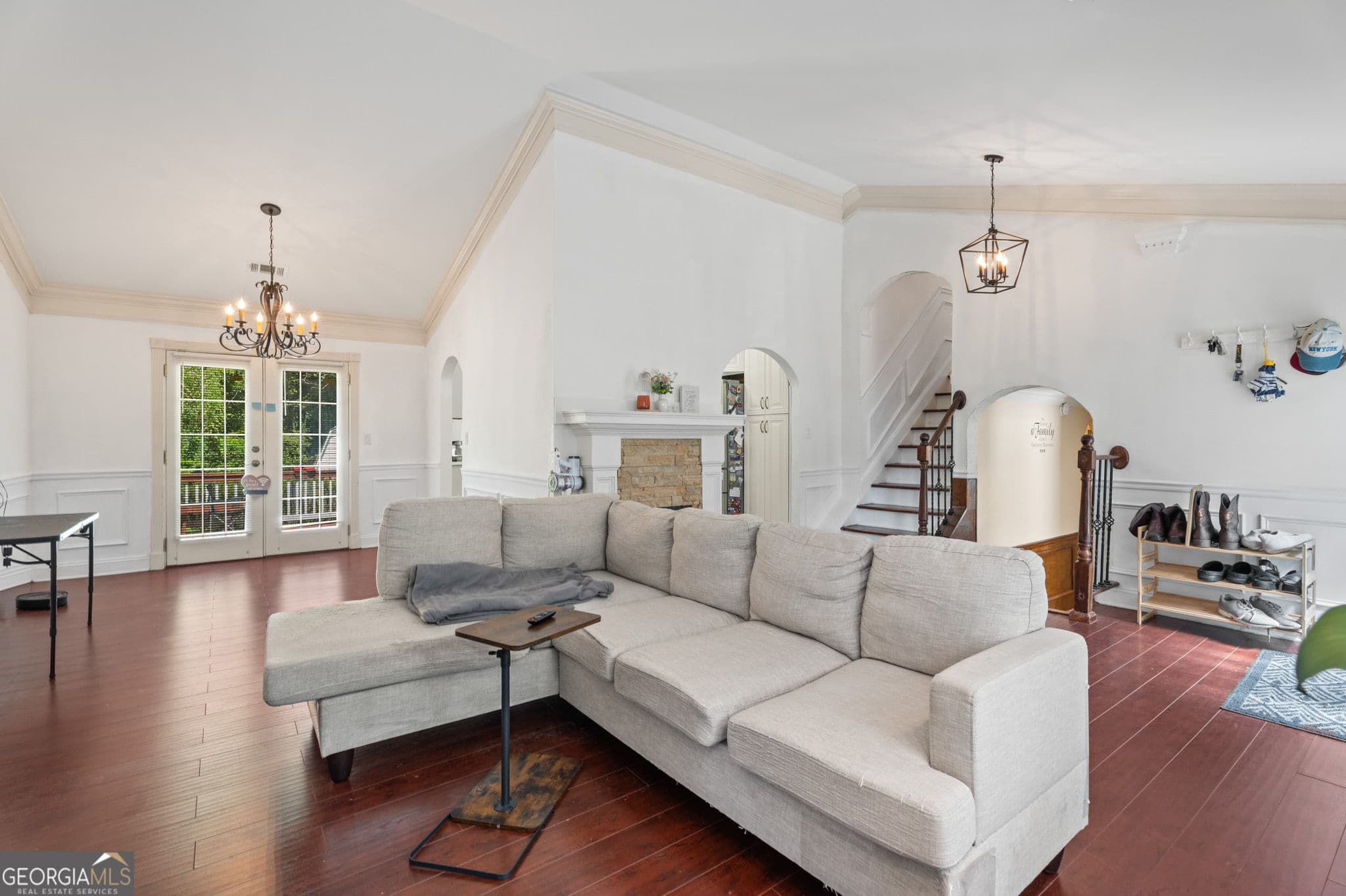 3 bedroom, 2.5 bathroom, 1,758 sq ft single family residence for sale at 2575 Ravencliff Road, Atlanta, GA 30349 — photo 2