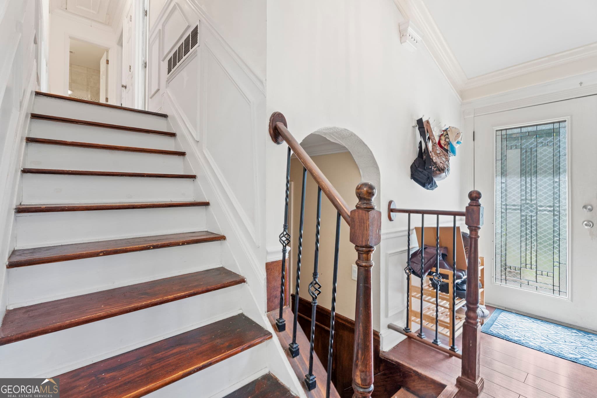 3 bedroom, 2.5 bathroom, 1,758 sq ft single family residence for sale at 2575 Ravencliff Road, Atlanta, GA 30349 — photo 6