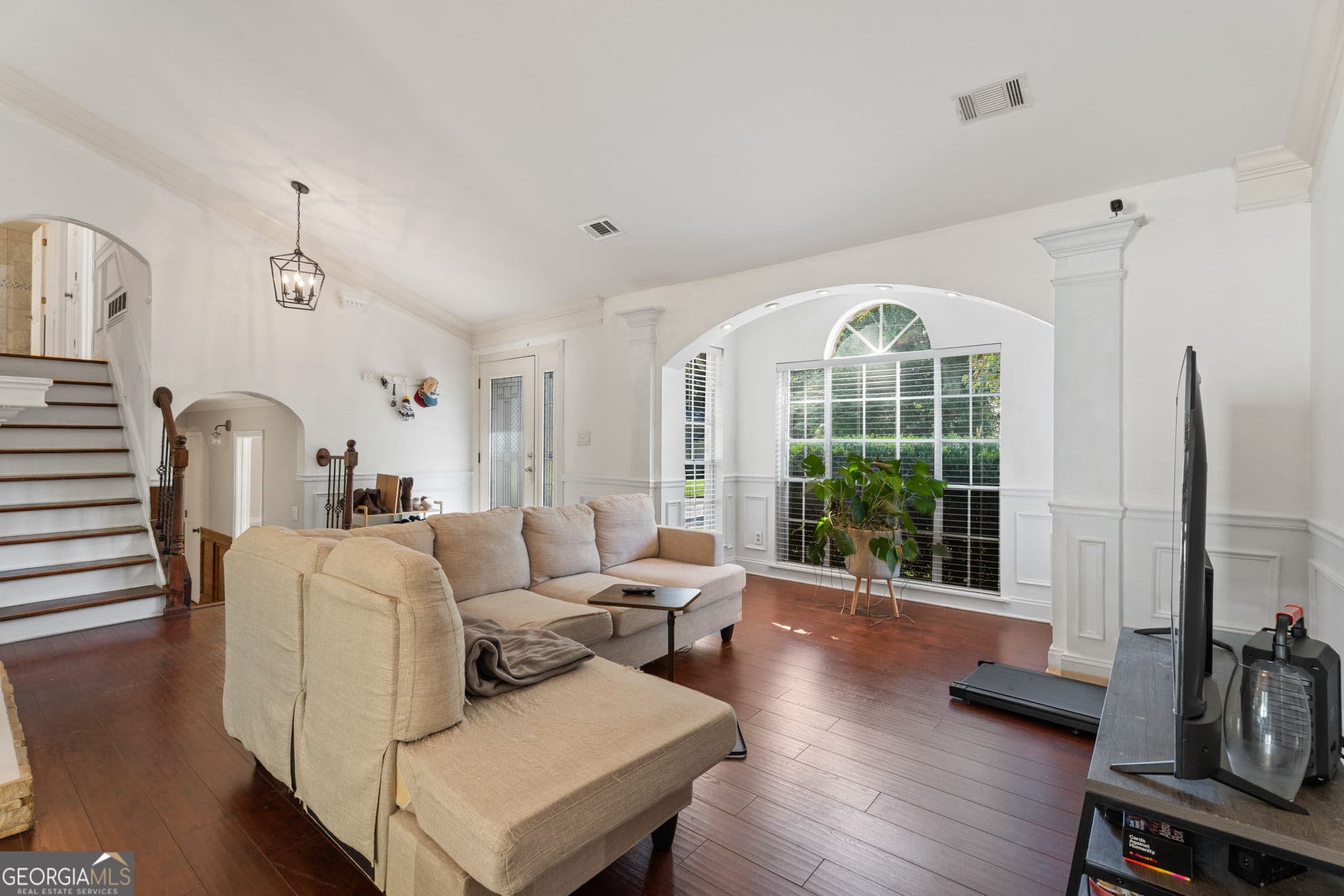 3 bedroom, 2.5 bathroom, 1,758 sq ft single family residence for sale at 2575 Ravencliff Road, Atlanta, GA 30349 — photo 7
