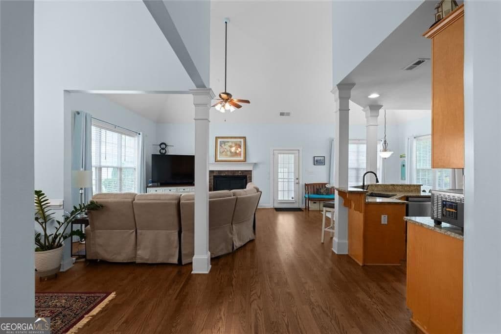 4 bedroom, 3 bathroom, 2,661 sq ft single family residence for sale at 105 Camford Stone Path, Fayetteville, GA 30214 — photo 9