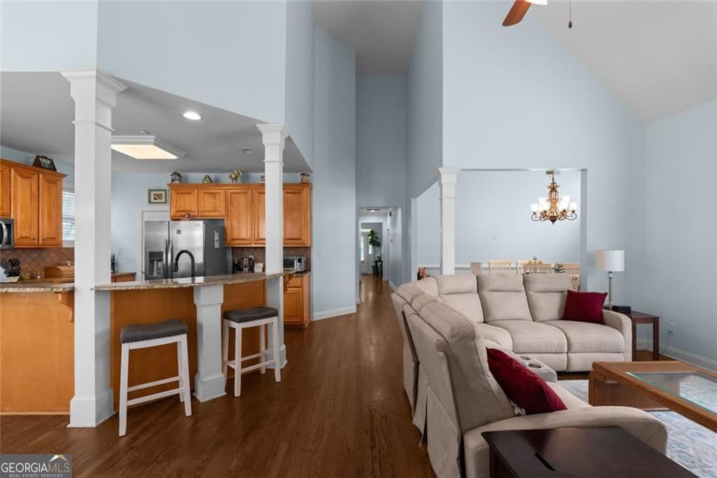4 bedroom, 3 bathroom, 2,661 sq ft single family residence for sale at 105 Camford Stone Path, Fayetteville, GA 30214 — photo 10