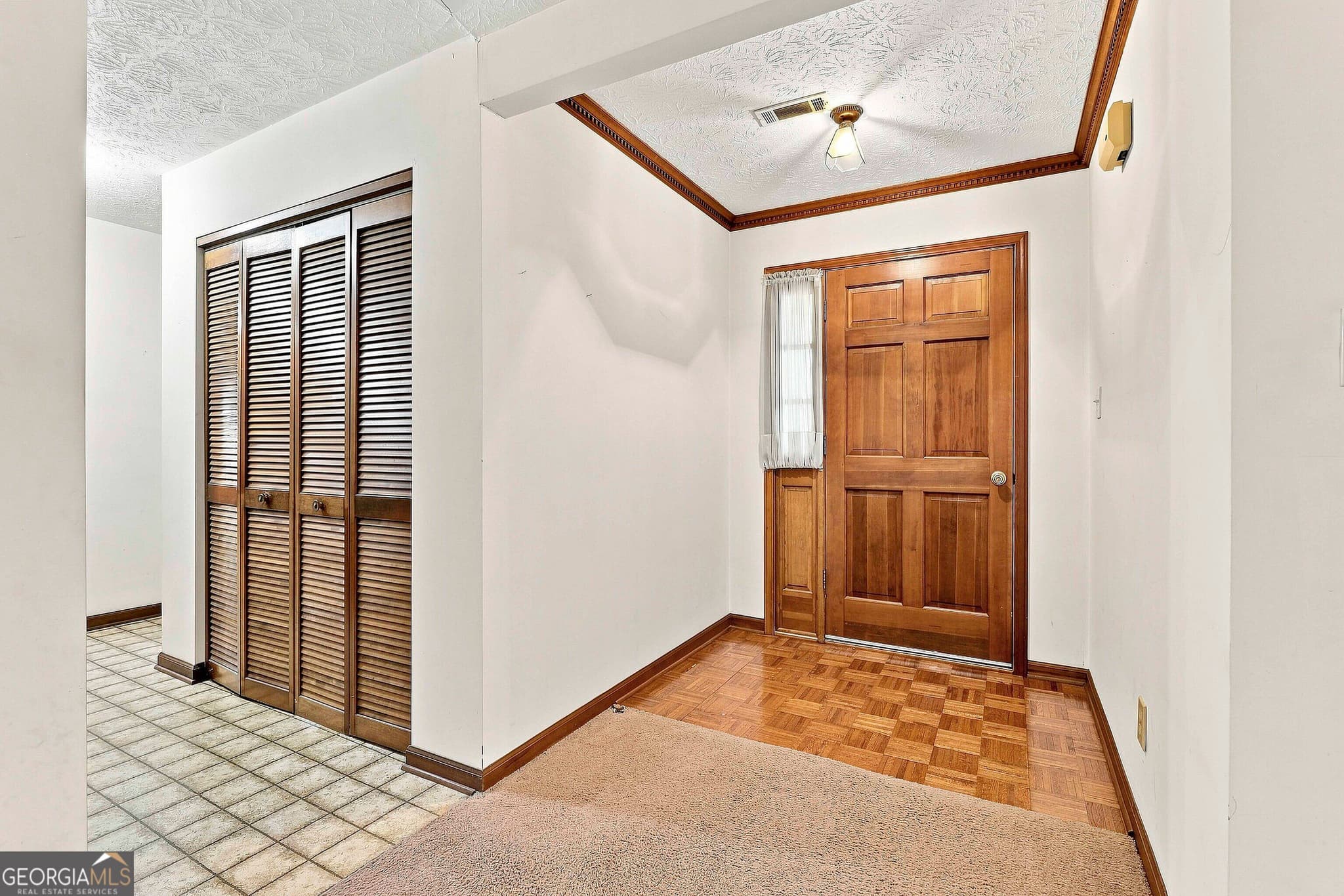 3 bedroom, 2 bathroom, 1,628 sq ft single family residence for sale at 170 Wendell Court, Fayetteville, GA 30215 — photo 5