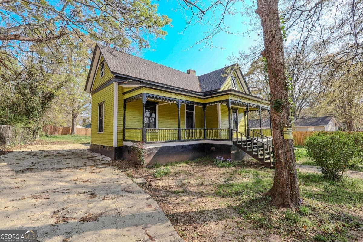 2 bedroom, 1.5 bathroom, 1,240 sq ft single family residence for sale at 711 Davis Street, Monroe, GA 30655 — photo 4