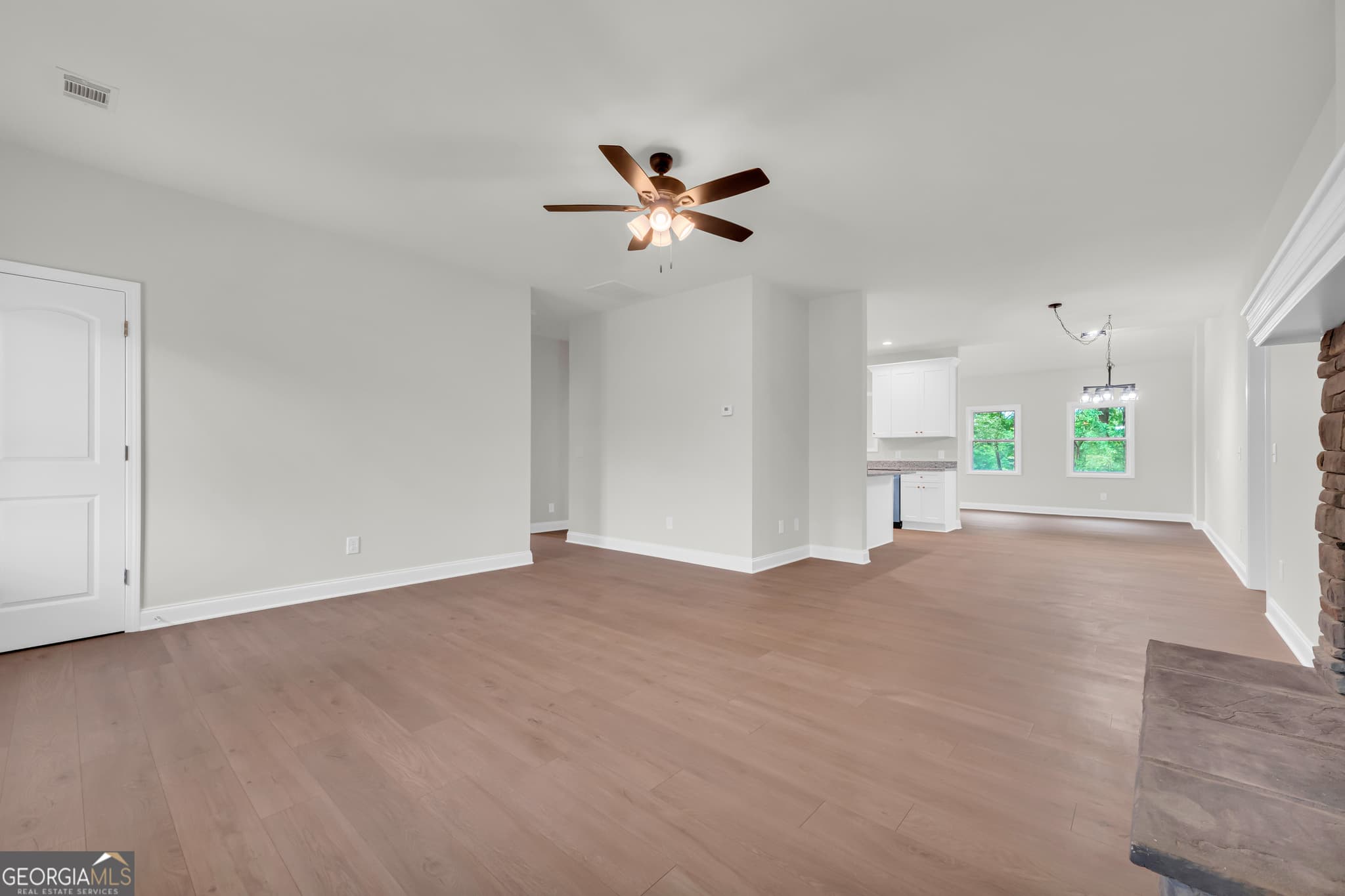 3 bedroom, 2 bathroom, 1,776 sq ft single family residence for sale at 188 Ayers Road, Mount Airy, GA 30563 — photo 6