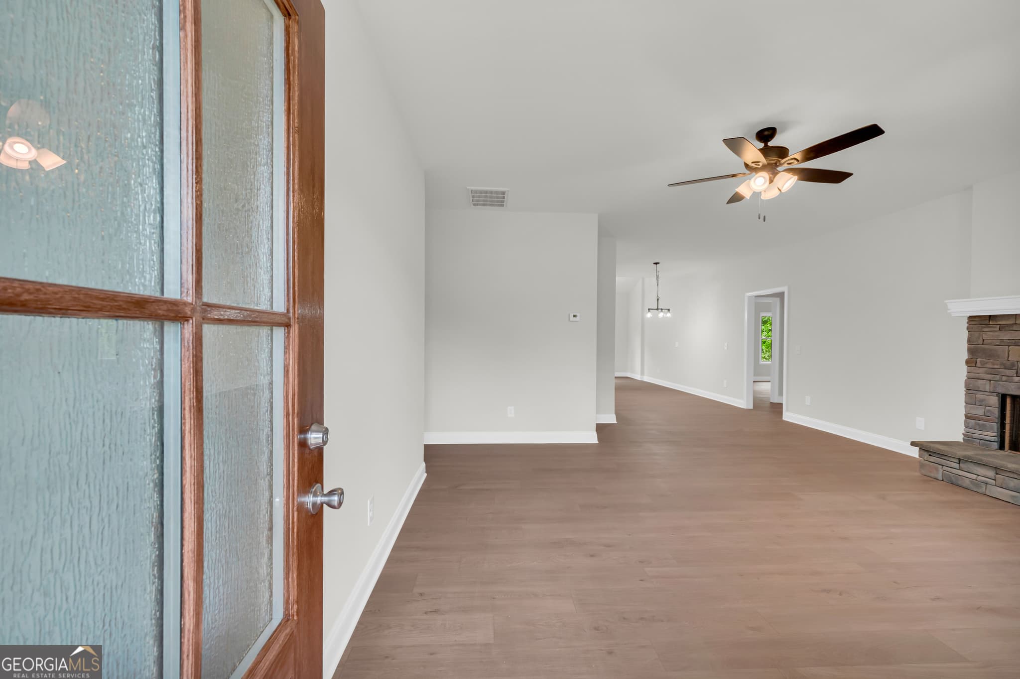 3 bedroom, 2 bathroom, 1,776 sq ft single family residence for sale at 188 Ayers Road, Mount Airy, GA 30563 — photo 3