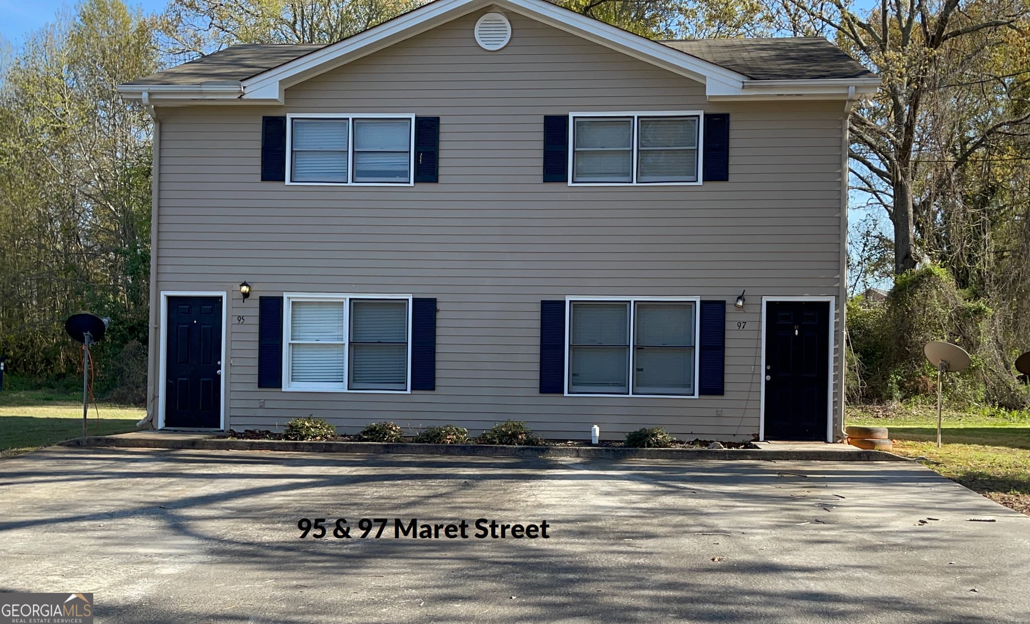 multi family,duplex,townhouse for sale at 205 Maret Street, Hartwell, GA 30643
