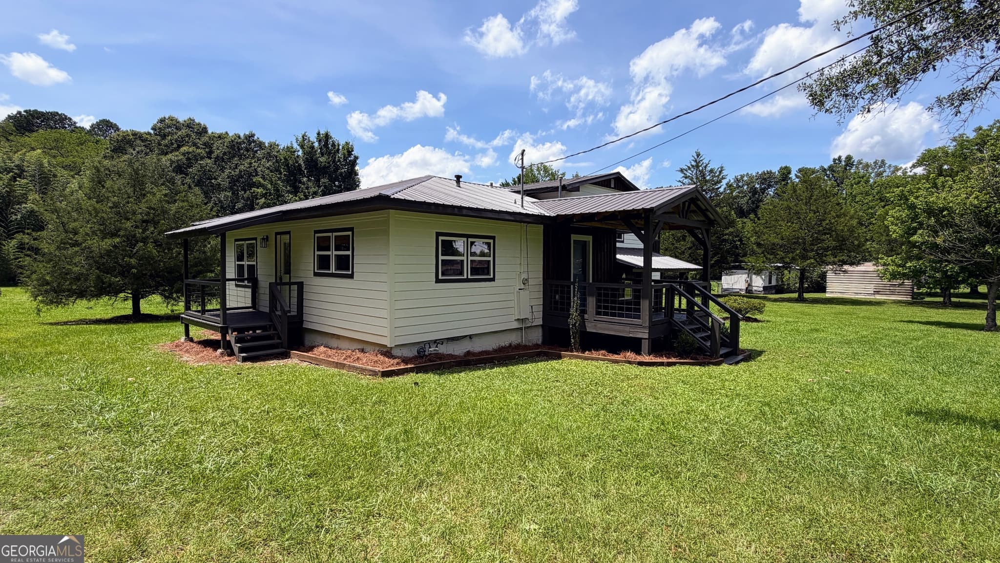 3 bedroom, 2 bathroom, 1,952 sq ft single family residence for sale at 4160 McLain Street North, Hokes Bluff, AL 35903 — photo 4