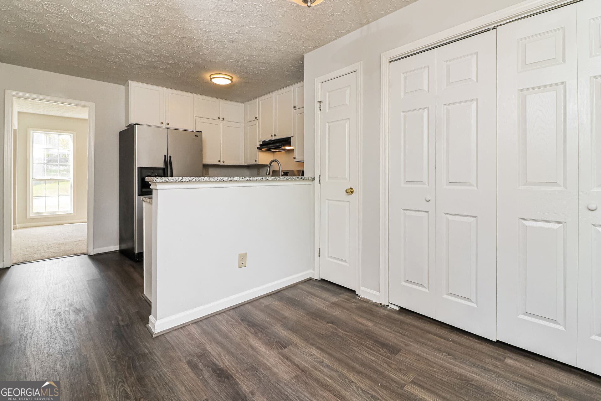 3 bedroom, 2.5 bathroom, 2,124 sq ft single family residence for sale at 4050 Paloverde Drive, Kennesaw, GA 30144 — photo 9